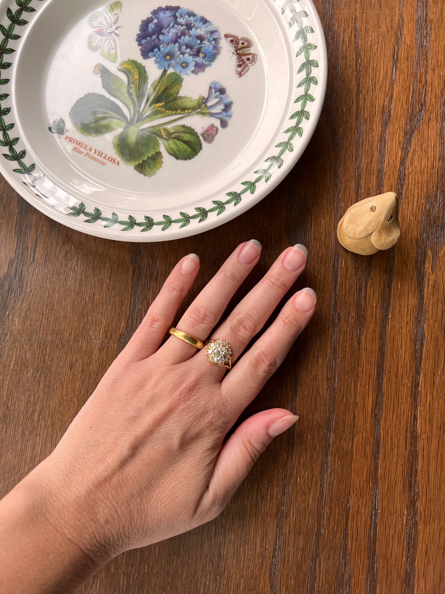 ANTIQUE 1.25 Carat 9 Old Mine Cut DIAMOND Cluster Ring 4.3g 18k Gold Romantic Gift Stacker Band OMC Victorian