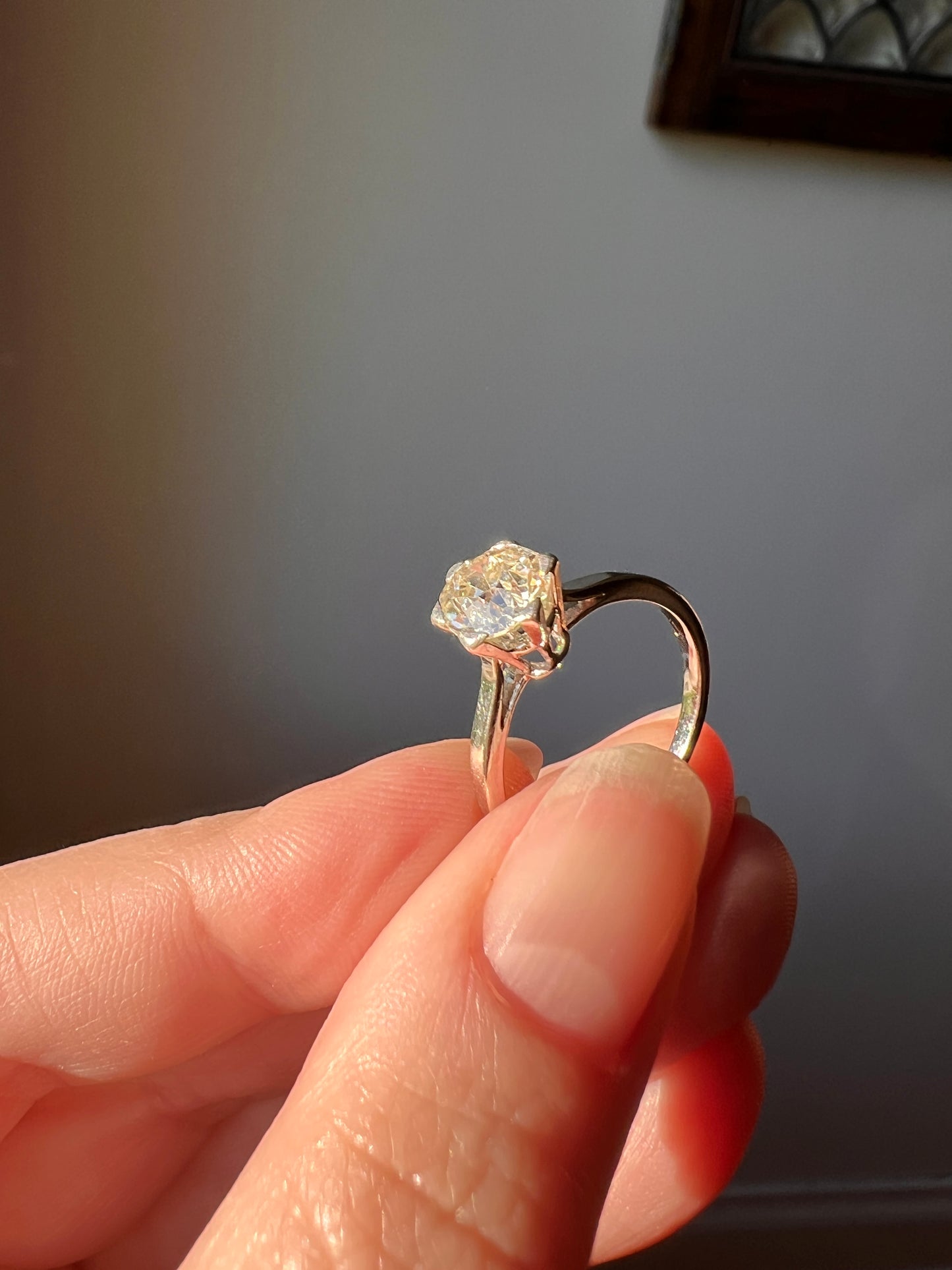 Antique 1 CARAT Old Mine Cut DIAMOND Solitaire Engagement Ring 18k White Gold PLATINUM French Art Deco Warm Very Pale Yellow Tall