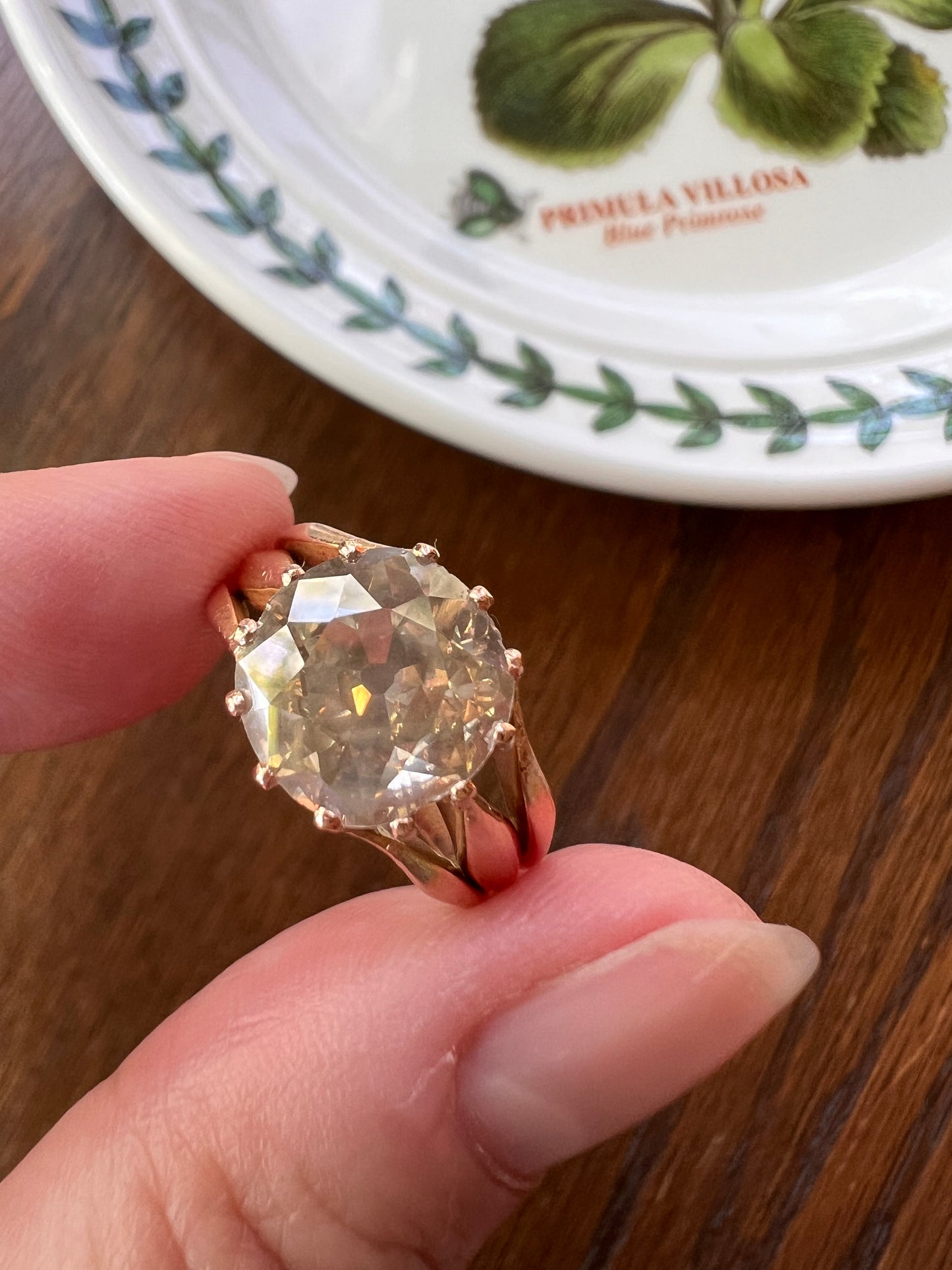 ANTIQUE Large 2.5 Carat Old European Cut DIAMOND Solitaire Ring Warm Pale Yellow Light Brown 18k Rose Gold c1900