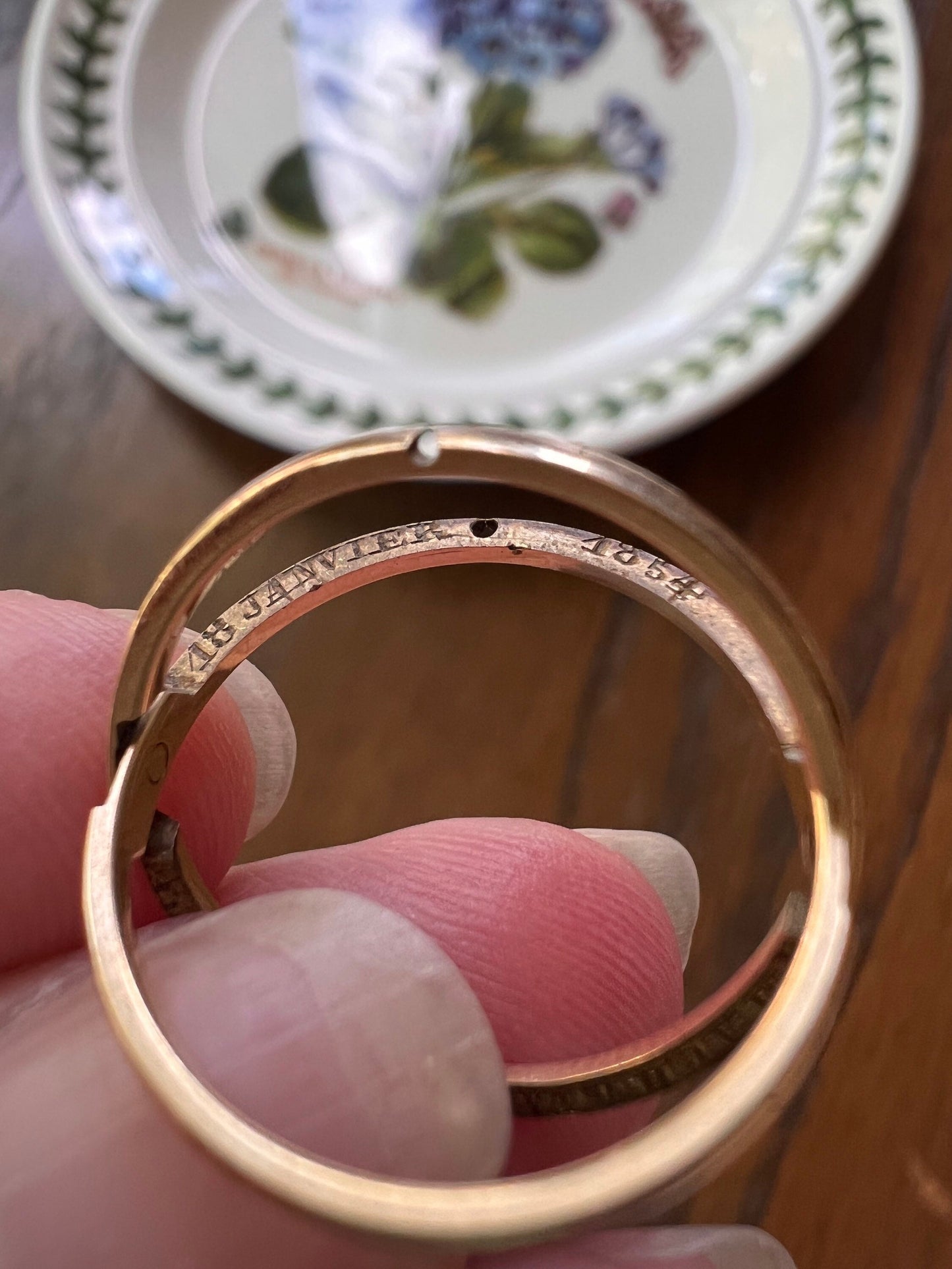 RARE HINGED Dated 1854 French Antique GIMMEL Twinned Wedding Band 18k Gold RiNG Folk Traditional 2 Interlocking Engraved Stacker Gift Puzzle