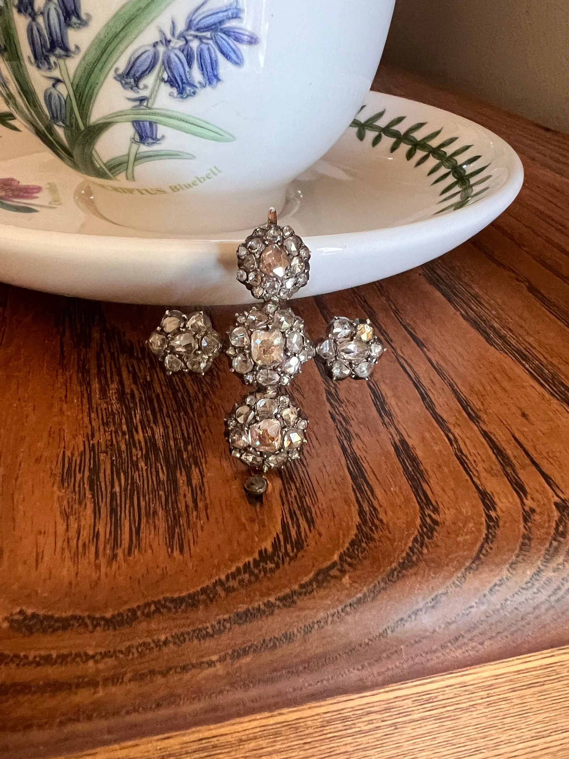CRUCIFORM French Antique 3.5 Carats 61 Rose & Old Mine Cut DIAMOND PENDANT 18k Gold Silver Cross Sparkle Peach Foil Clusters Georgian 3 1/2