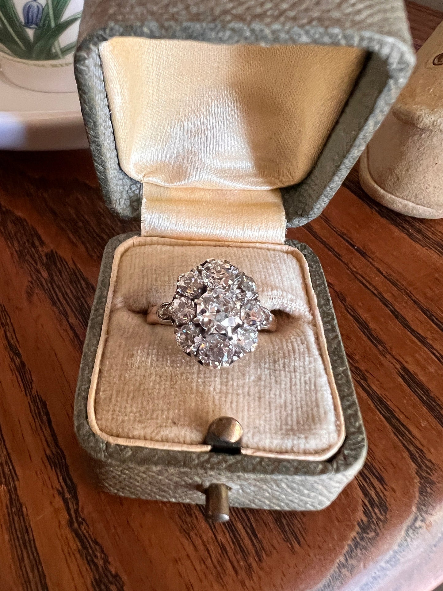 My Best ANTIQUE 2.15 Carat 11 Old Mine Cut DIAMOND Daisy Cluster Ring 18k Rose Gold & PLATiNUM Belle Epoque Romantic Gift OmC Victorian Oval