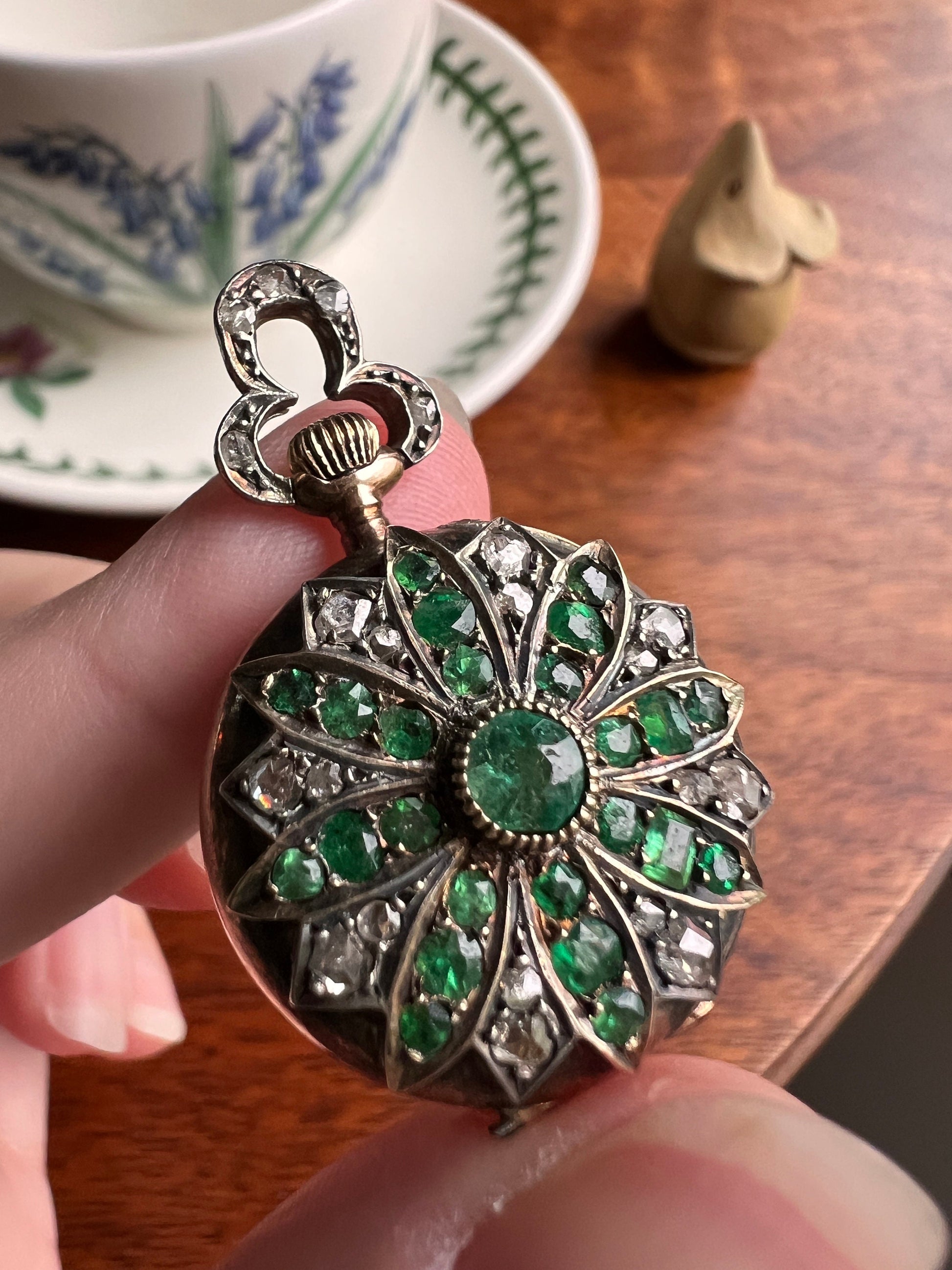 Chunky 25 Natural EMERALD 21 Rose Cut DIAMONDS French Antique 18k Gold Chatelaine Pocket Watch Case Pendant Chatelaine Belle Epoque Locket