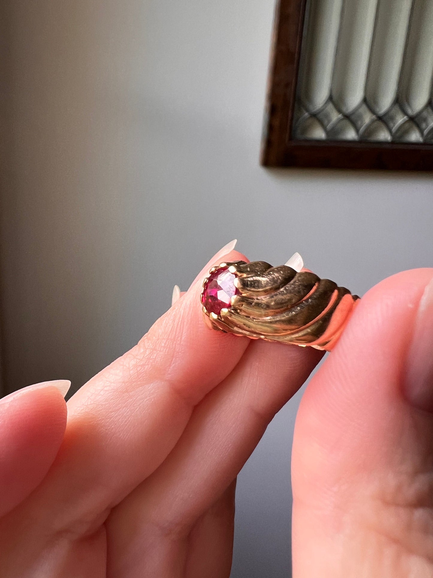 GADROON French Antique Pink Ruby Wide Band Ring 6.9g 18k Rose Gold Romantic Gift Glowing Ribbed Stacker Swirl Belle Epoque Victorian Chunky
