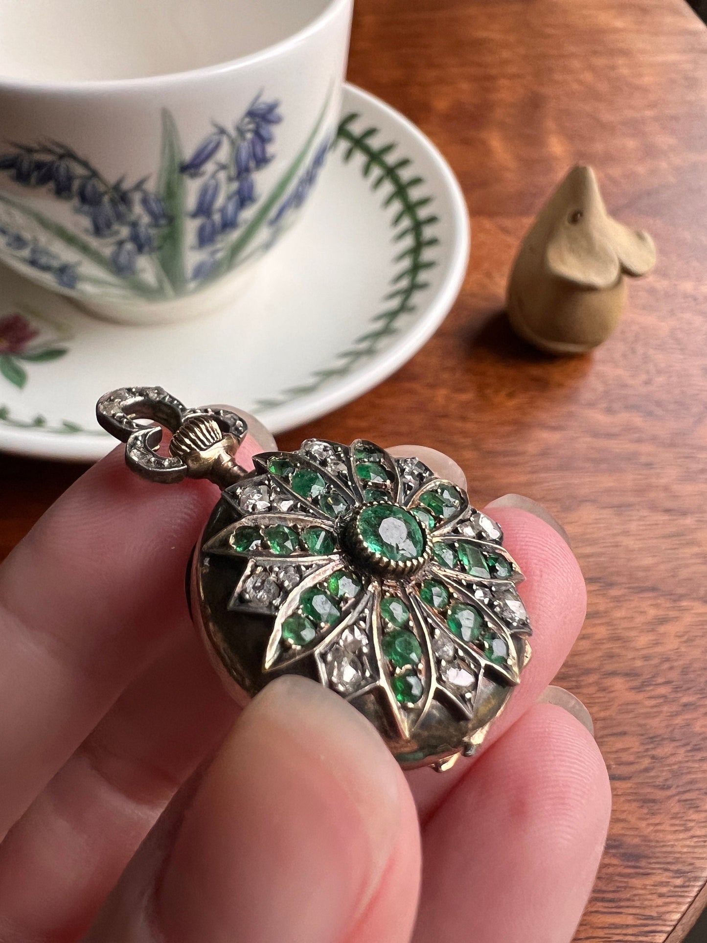 Chunky 25 Natural EMERALD 21 Rose Cut DIAMONDS French Antique 18k Gold Chatelaine Pocket Watch Case Pendant Chatelaine Belle Epoque Locket
