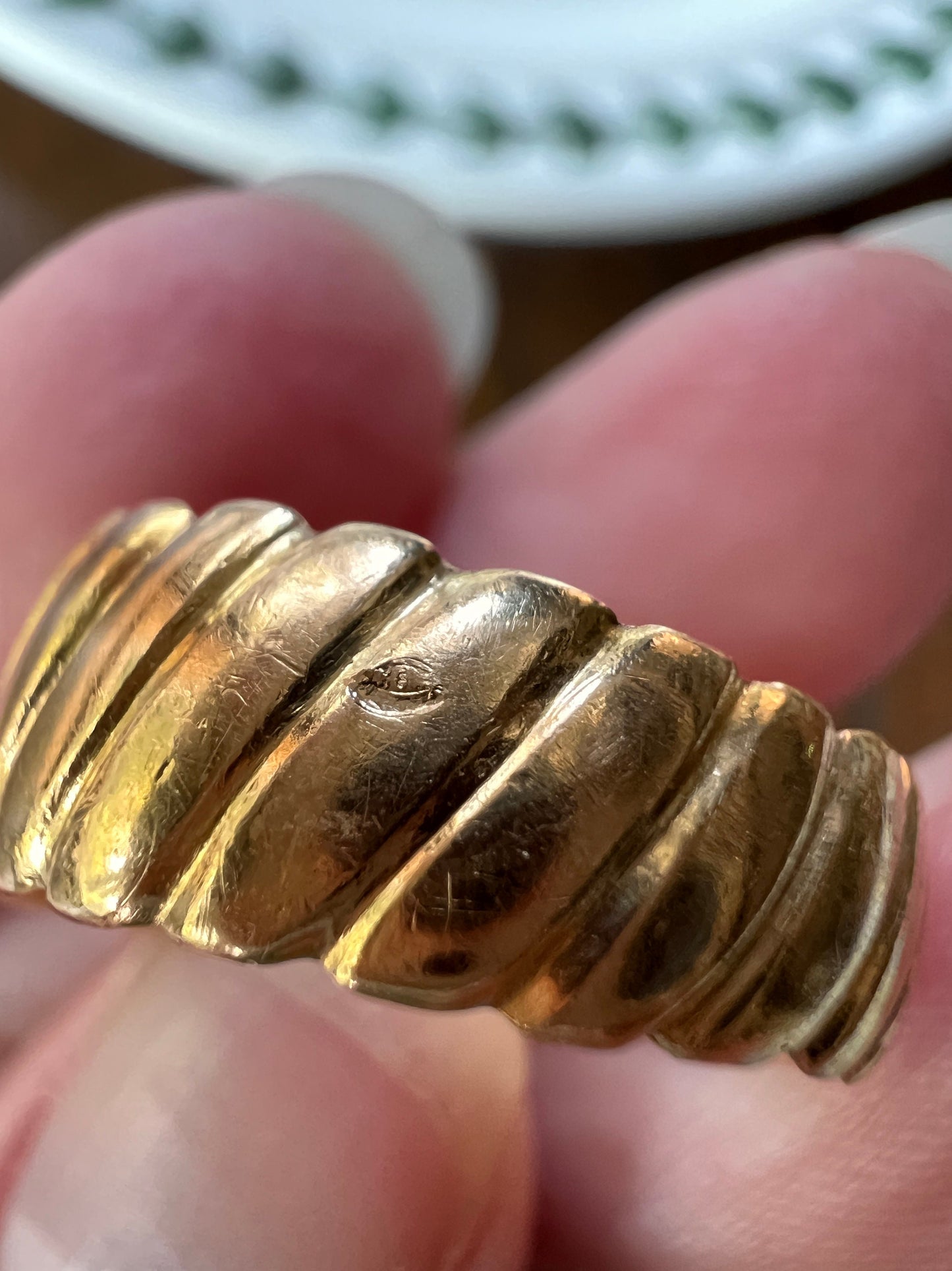 GADROON French Antique Pink Ruby Wide Band Ring 6.9g 18k Rose Gold Romantic Gift Glowing Ribbed Stacker Swirl Belle Epoque Victorian Chunky