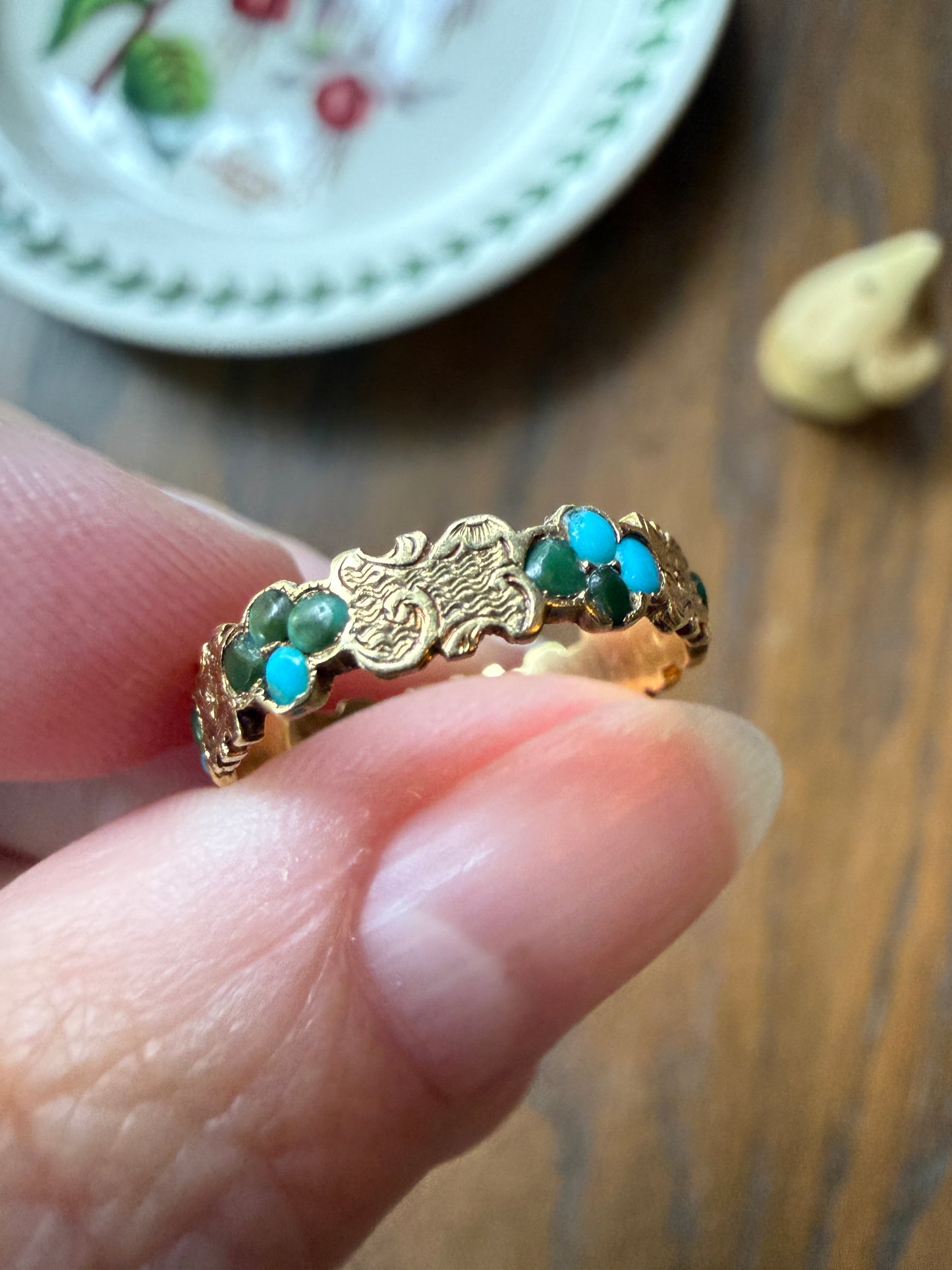 Victorian TURQUOISE Floral Shield Engraved 18k Gold Solid Wedding Band Forget Me Not Orange Blossom Swirl Panels Blue Green