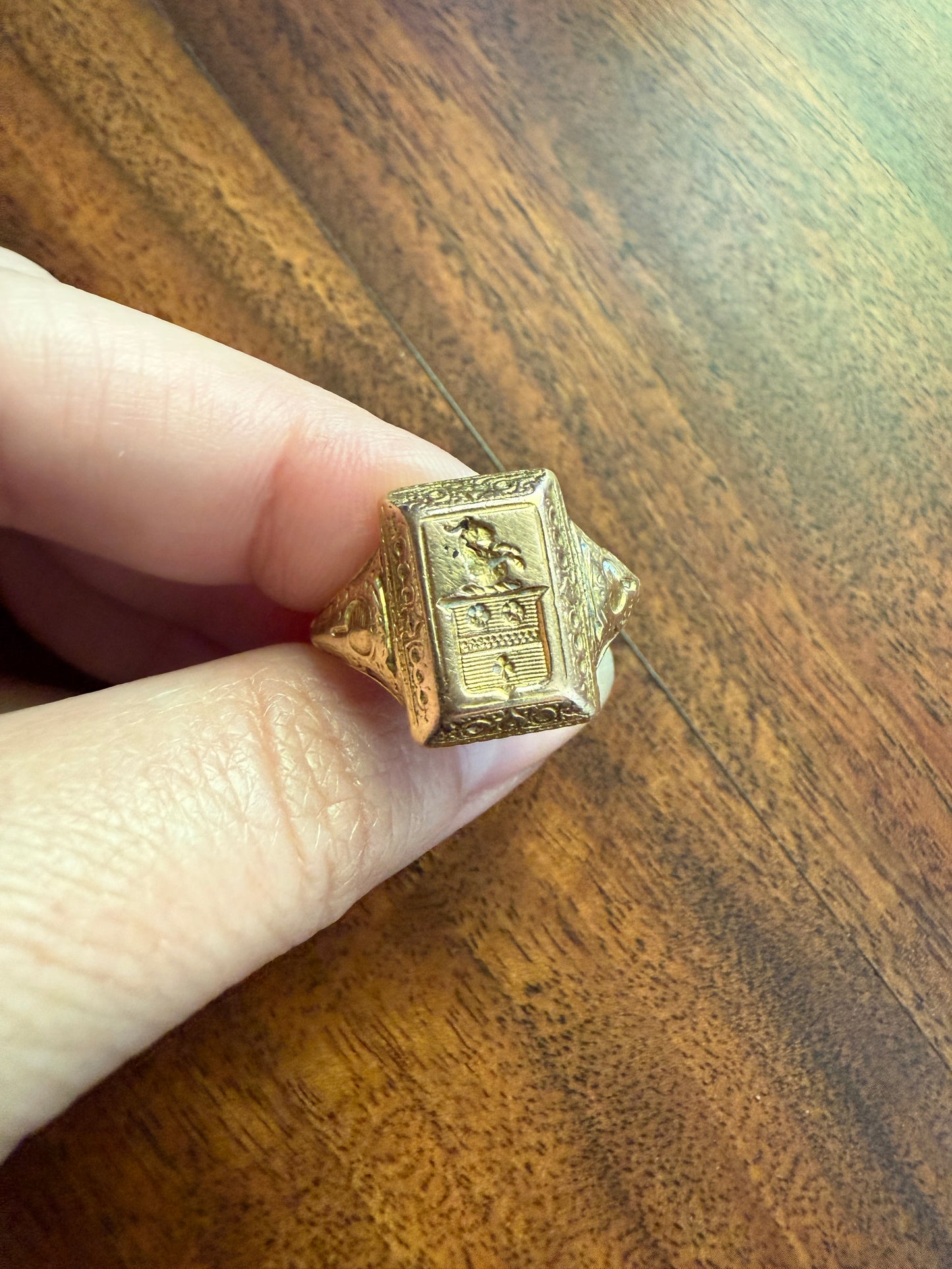 SECRET Hidden Key SIGNET Ring Heraldic Coat of Arms HEAVY 12g 18k Gold Unisex Wax Seal Historic Rare Stacker Ram Benner Crest