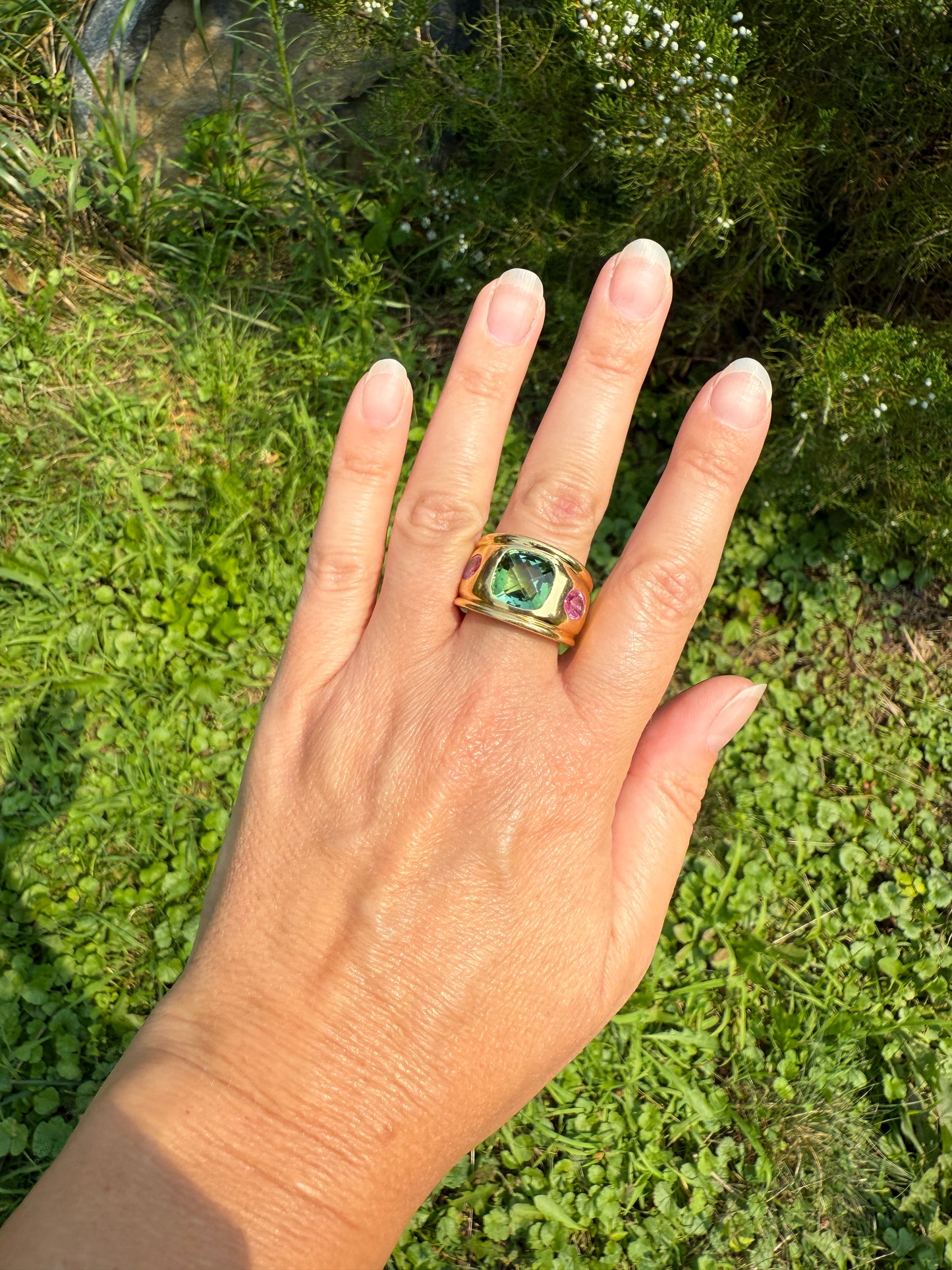MEGA Green Tourmaline & Pink Sapphire Three Stone Ring HEAVY 20g 18k Gold Solid French Vintage Chunky Stacker Discoball Wide Band Color