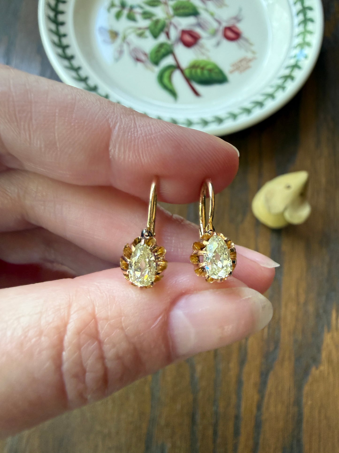 Rare PEAR Pale Yellow Old Mine Cut ANTIQUE One Carat Diamond Dormeuse Earrings 18k Gold Fixed Buttercup Setting Minimalist Sparkle Victorian