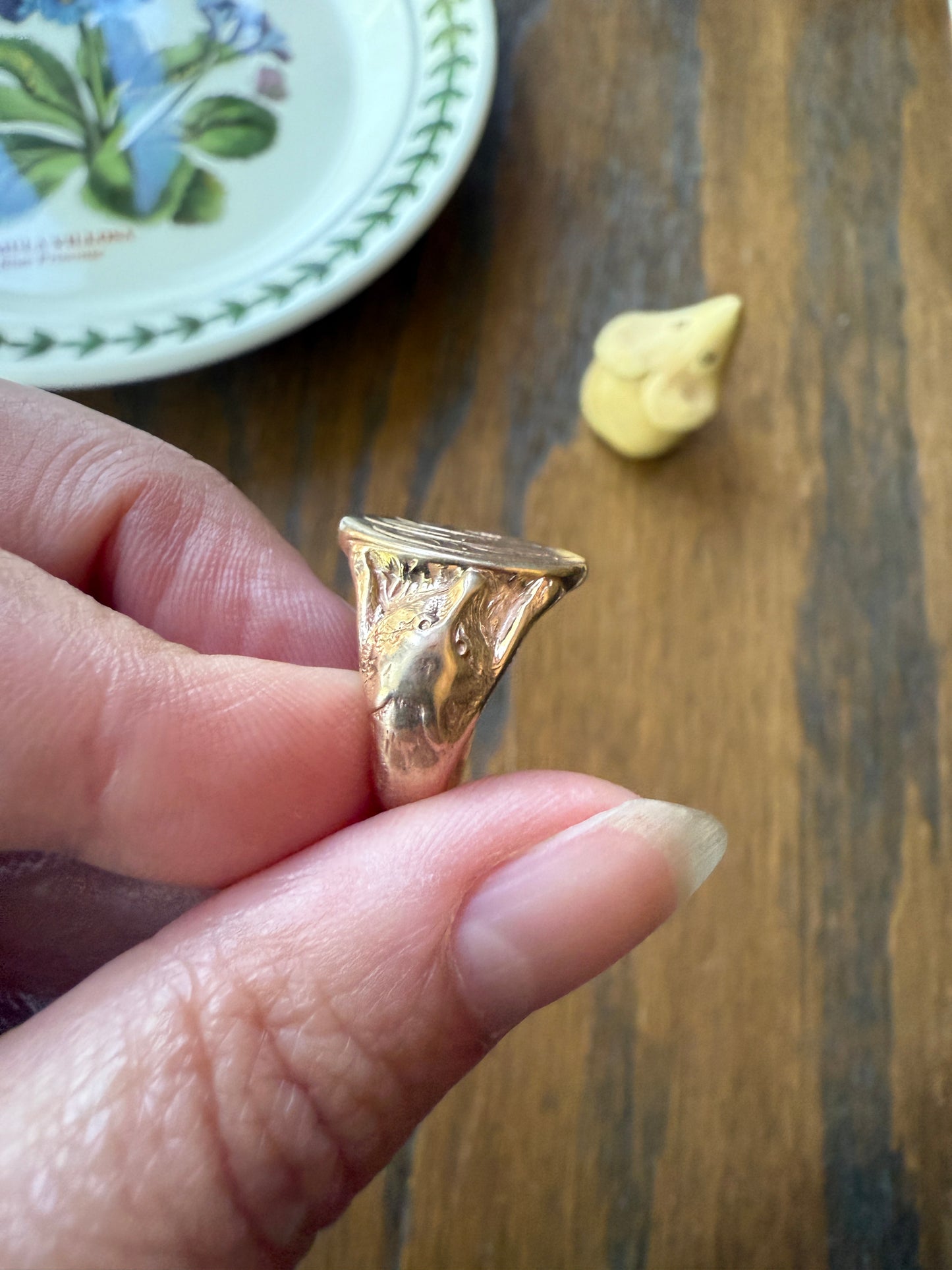 FOX or WOLF Figural Signet 8.5g 10k Rose Gold Antique Animal Ring Chunky Band Sturdy Heavy Unisex