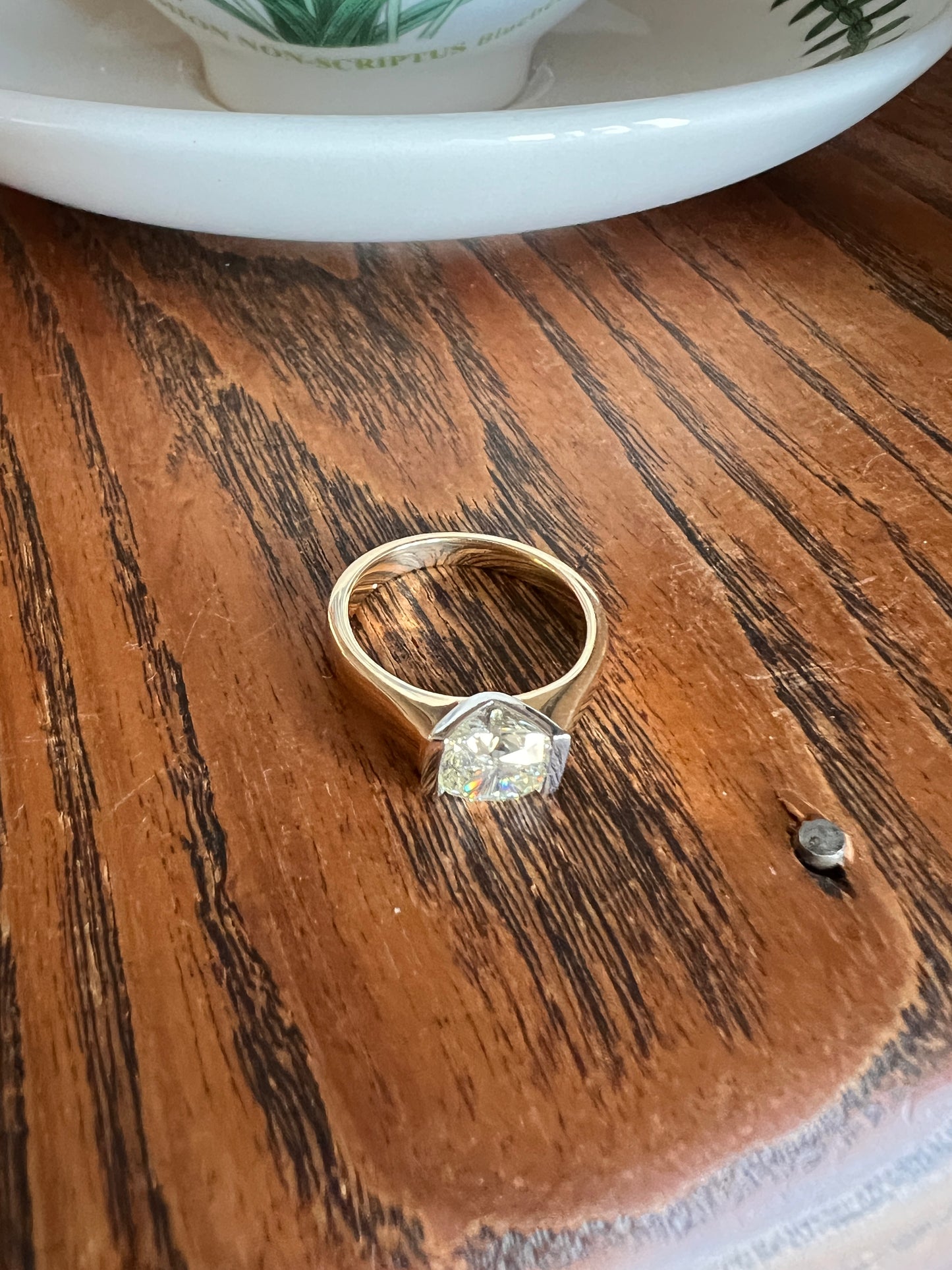 Pale Yellow VVS Eye Clean 1.18 Carat Cushion Cut DIAMOND Ring w/ CERT. French Vintage Solitaire 18k Gold Tension Bezel Engagement