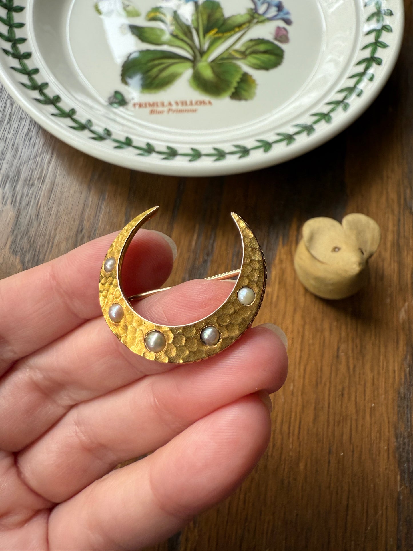 MOON Hammered 18k GOLD Antique VICTORIAN Figural Brooch Extender Buttery Connector Pin or Pendant Conversion