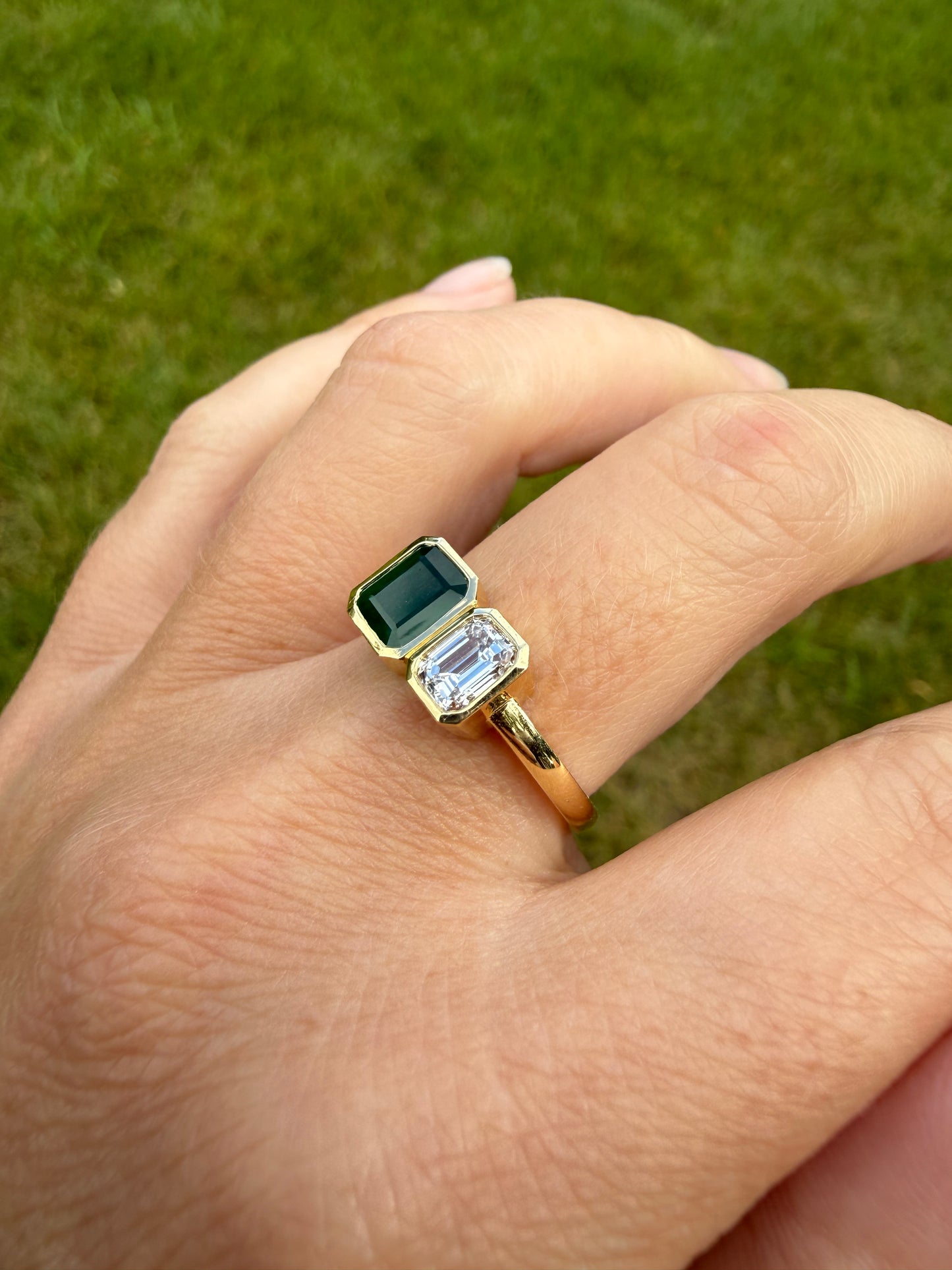 Vintage Emerald Cut Diamond Natural Green Emerald Toi et Moi Ring French 18k Gold Bezel Set Geometric Stacker Ring Unique Engagement