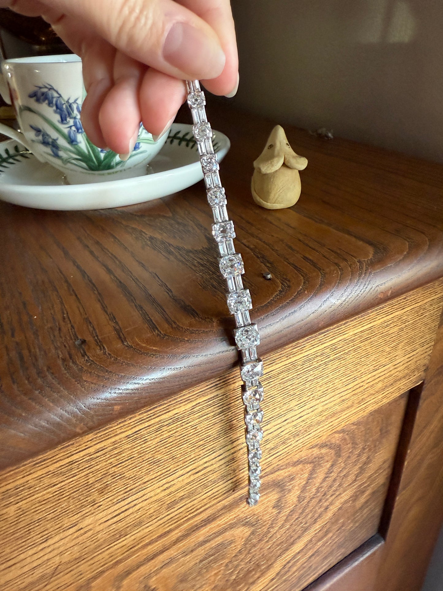 Art Deco 22 CARATS Old Mine Cut DIAMOND Baguette Spacers Tennis Line Bracelet Boxed French Antique 18k White Gold Wriststack OMC Eye Clean