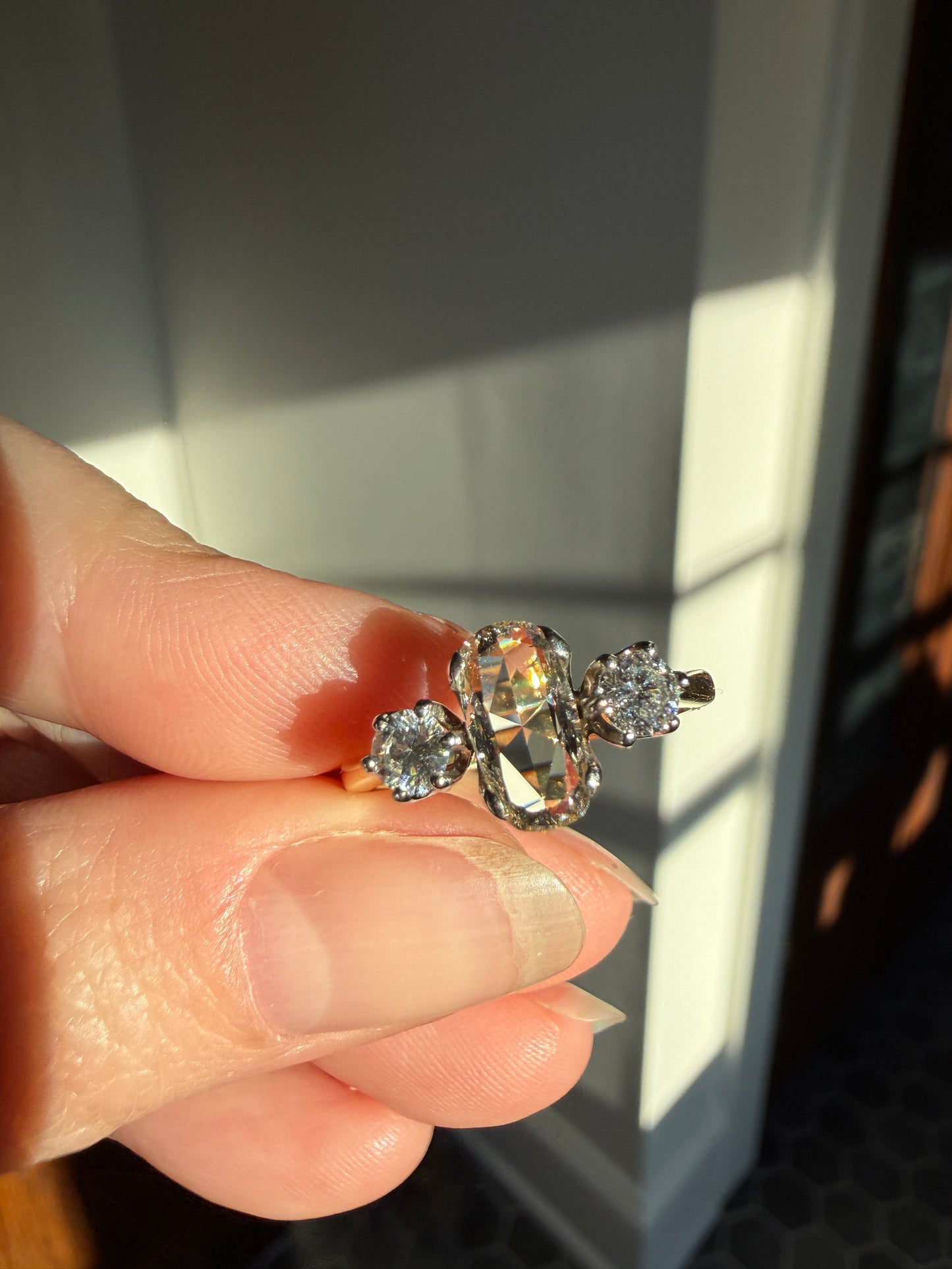 Unique Vintage Elongated Natural VS1 Portrait Rose Cut Three Stone DIAMOND Ring 18k Gold Solid Cushion Oval Stacker Band