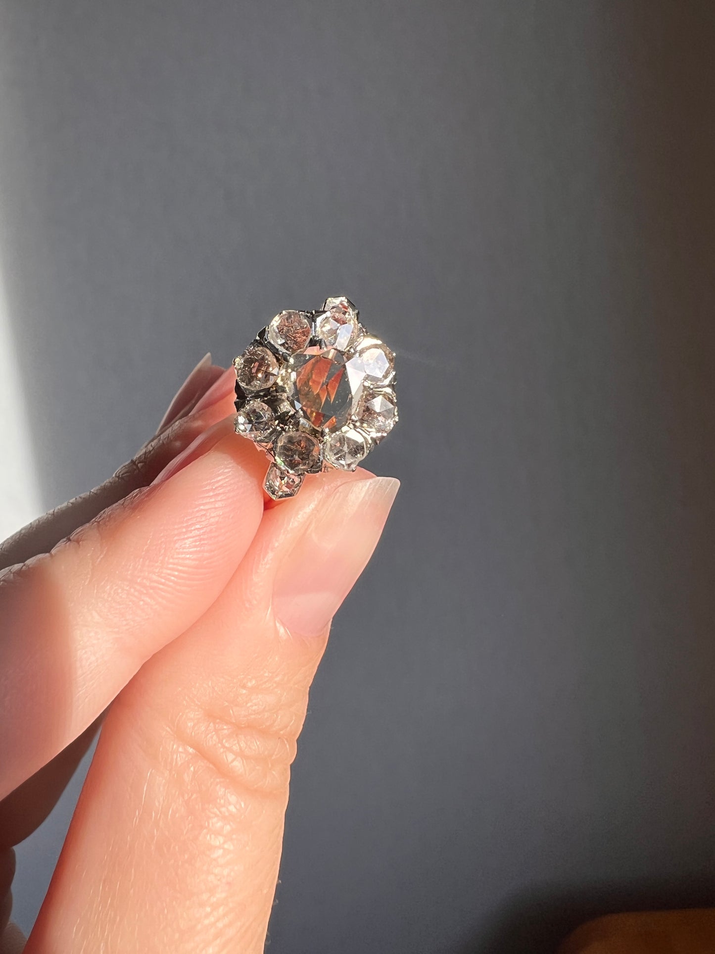 ANTIQUE 1.3 CARAT Rose Cut DIAMOND Clear Disco Daisy Cluster Ring French Victorian Era 18k Gold Platinum