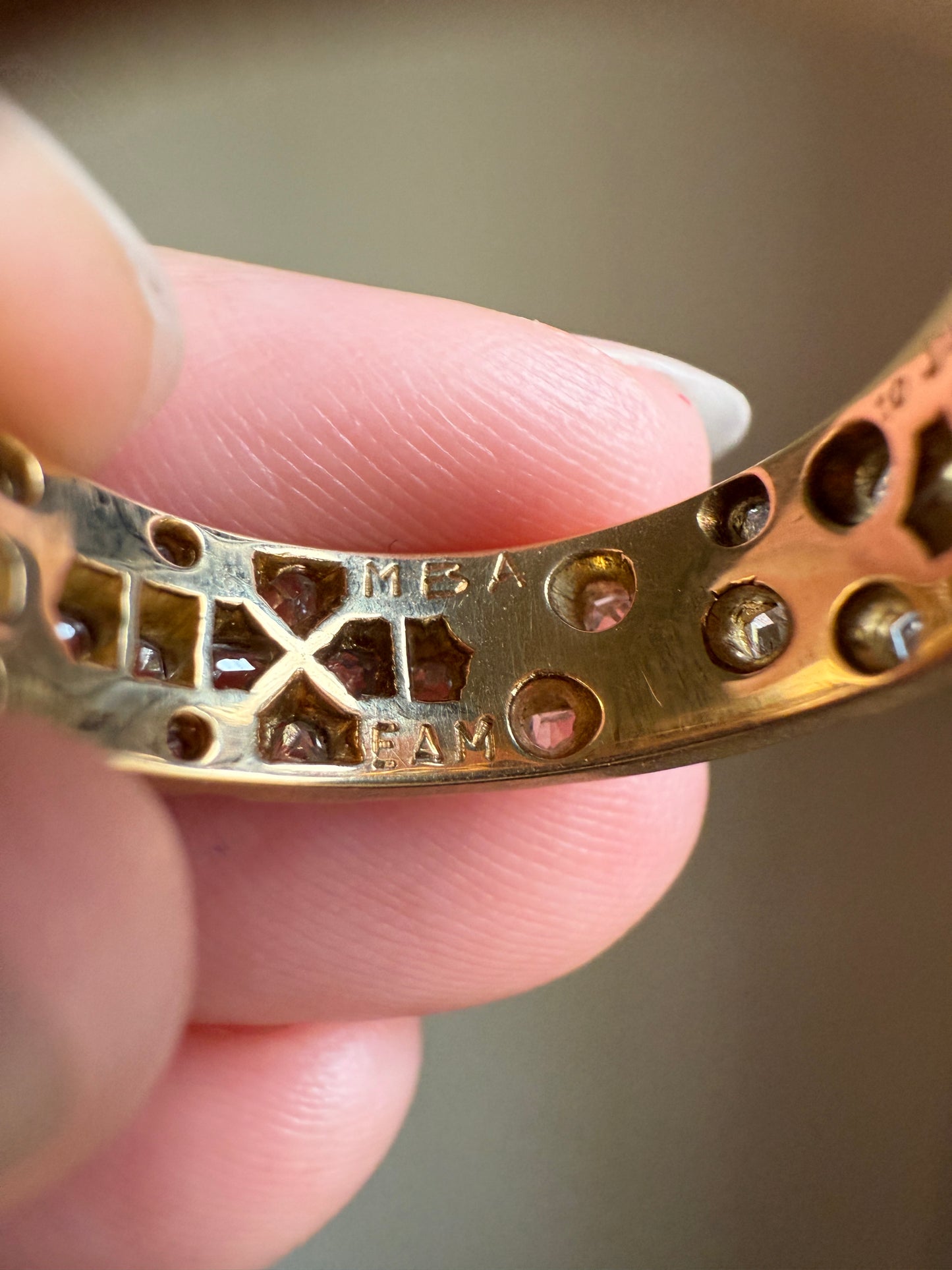 HEAVY One of a Kind Chunky Elongated 1.5ctw Old Mine Cut DIAMOND Encrusted Eternity Band French c1939 Ring 9.6g 18k Gold Anniversary? Dated