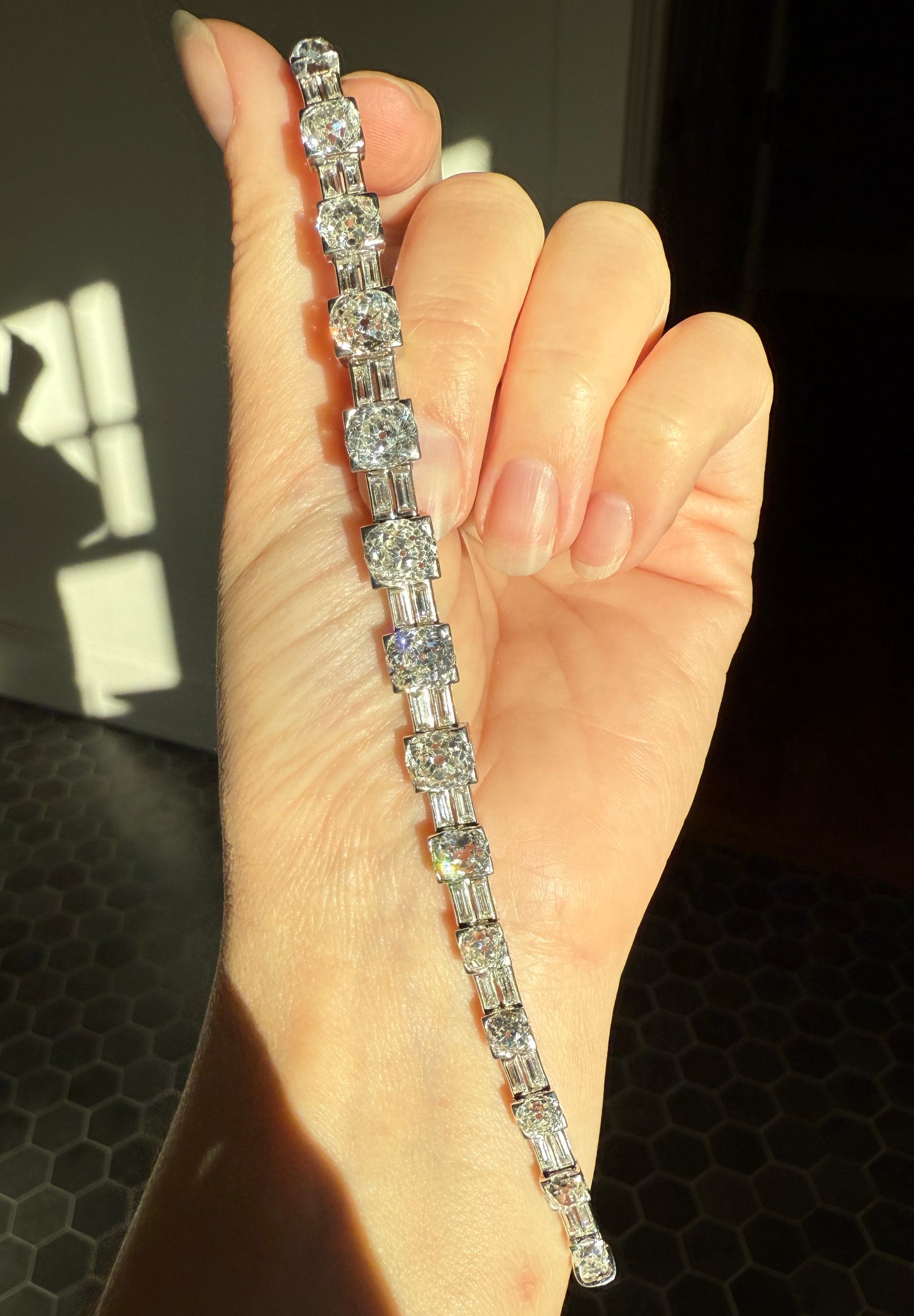 Art Deco 22 CARATS Old Mine Cut DIAMOND Baguette Spacers Tennis Line Bracelet Boxed French Antique 18k White Gold Wriststack OMC Eye Clean