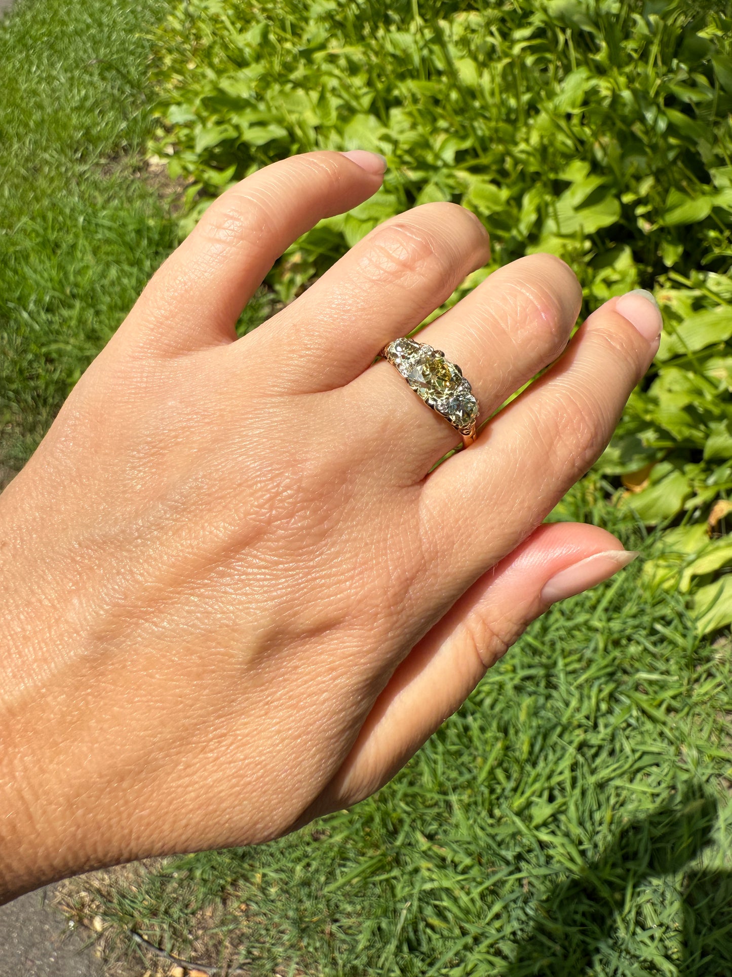 SPECIAL 3.1 Carat Antique FANCY YELLOW Old Mine Cut Diamond Three Stone Canary Ring Gemset Prong Spacers 18k Gold Rare Chunky Band