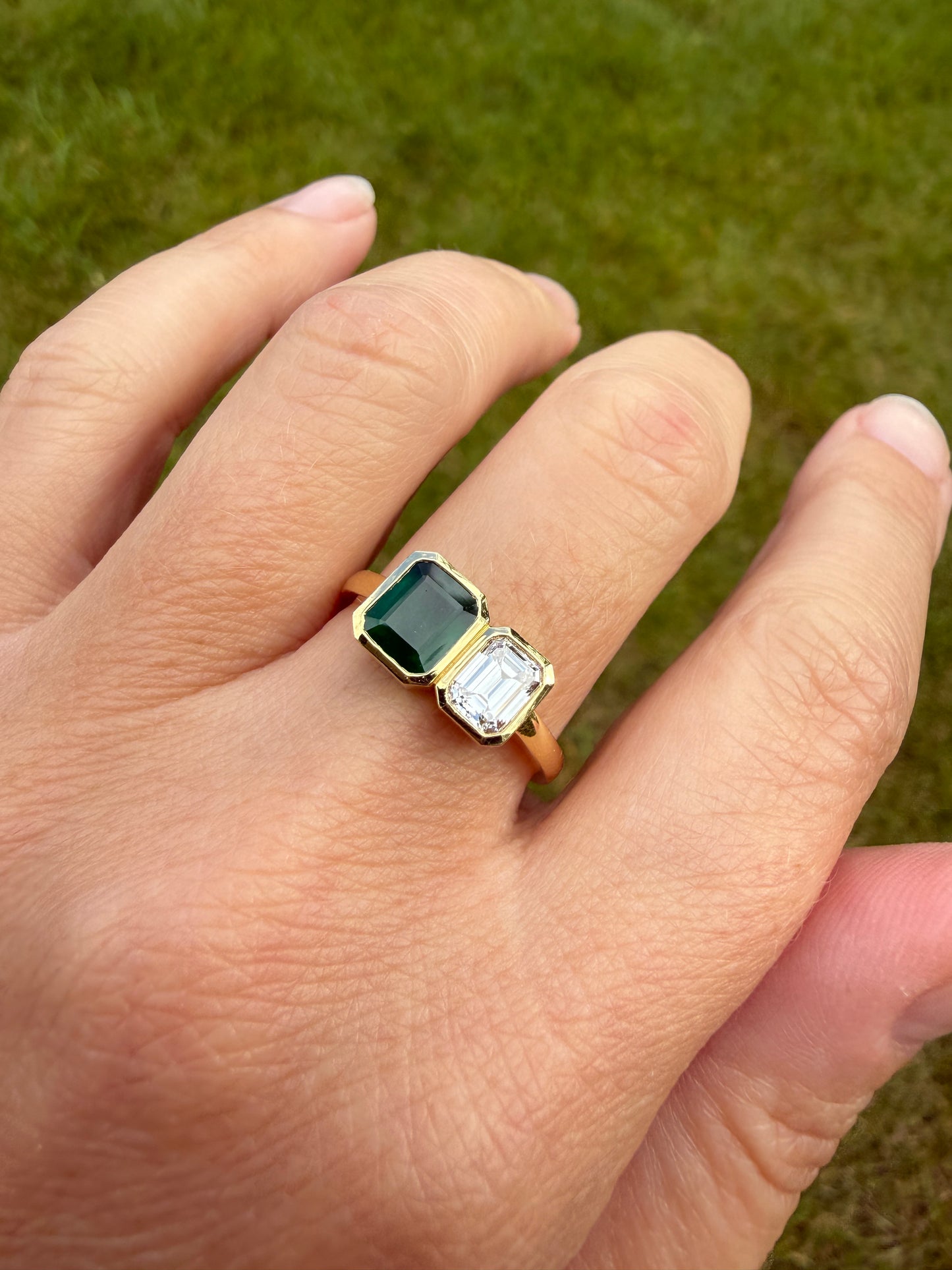Vintage Emerald Cut Diamond Natural Green Emerald Toi et Moi Ring French 18k Gold Bezel Set Geometric Stacker Ring Unique Engagement
