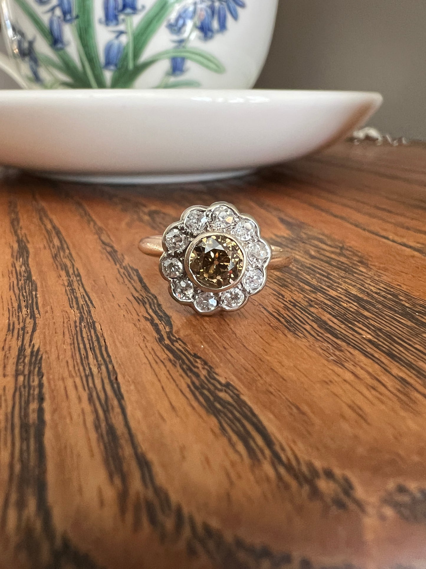 Wonderful Antique 1.1 Carat Tdw Fancy Light BROWN & White Old Mine Cut DIAMOND Halo Cluster Ring 14k Gold Champagne Daisy