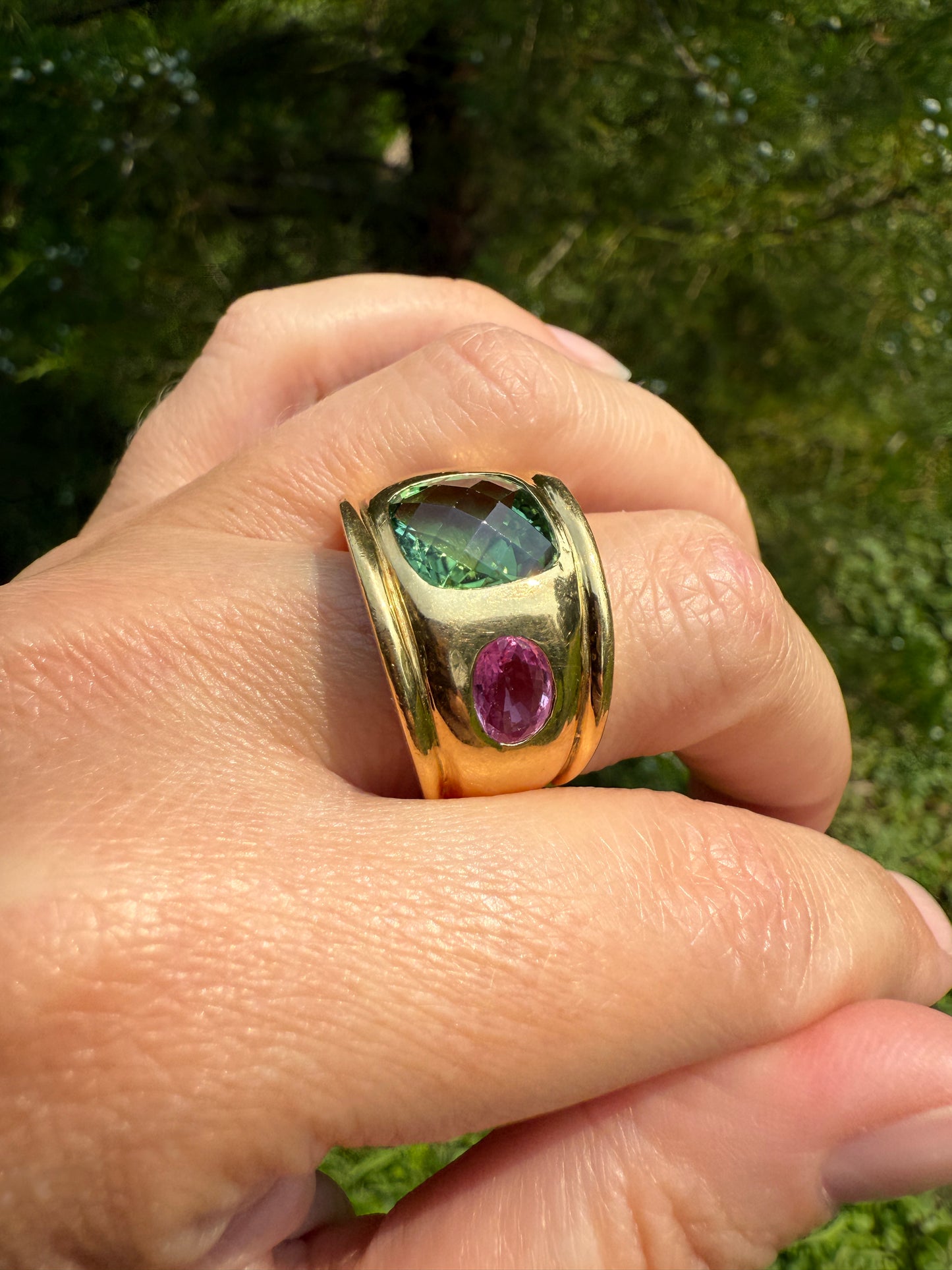 MEGA Green Tourmaline & Pink Sapphire Three Stone Ring HEAVY 20g 18k Gold Solid French Vintage Chunky Stacker Discoball Wide Band Color