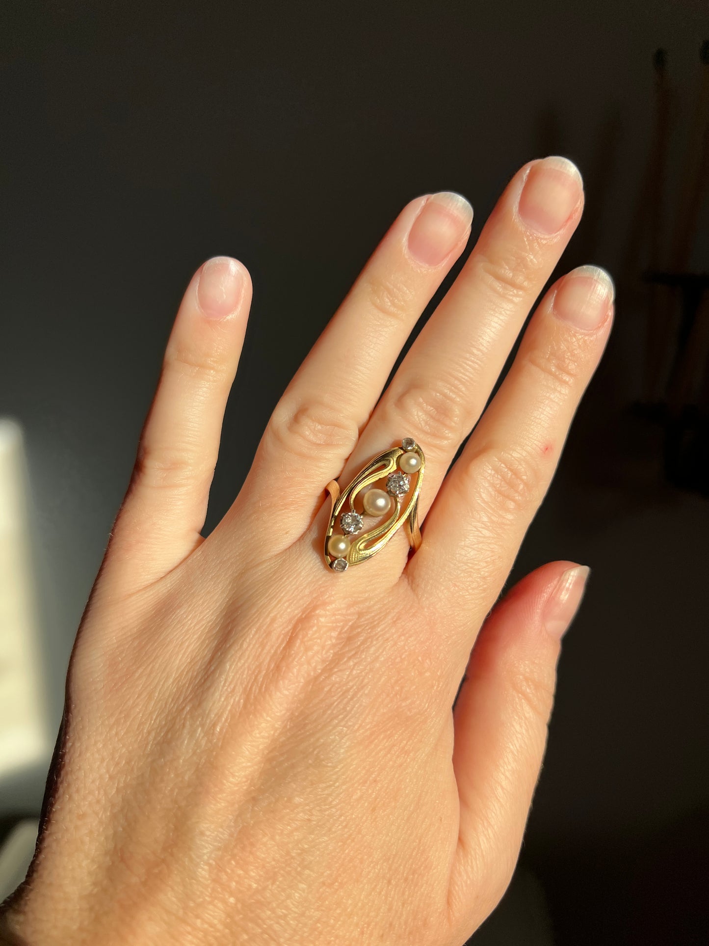 Delicious French Art NOUVEAU Antique Belle Epoque Rose Old Mine Cut DIAMOND Pearl SWIRL Whiplash 18k Gold Ring