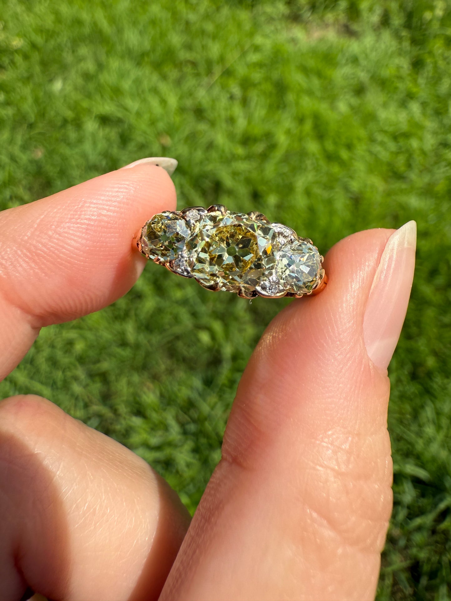 SPECIAL 3.1 Carat Antique FANCY YELLOW Old Mine Cut Diamond Three Stone Canary Ring Gemset Prong Spacers 18k Gold Rare Chunky Band