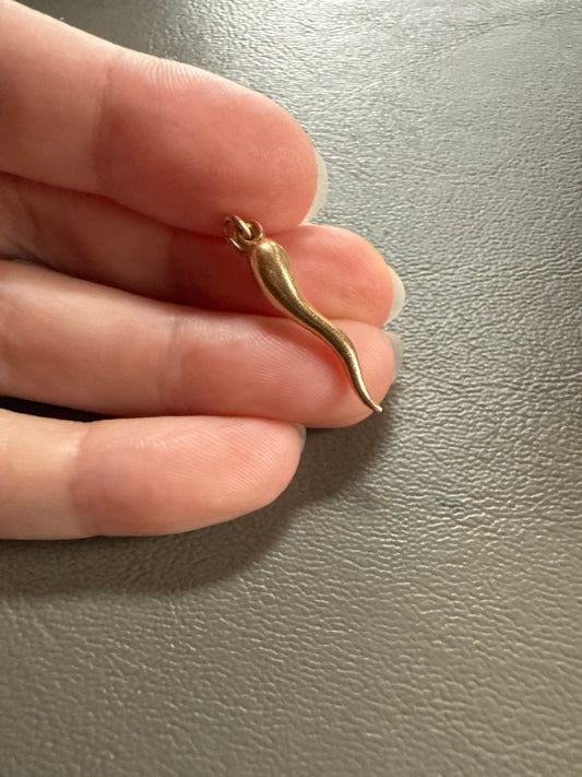 Vintage LARGER 14k Gold Horn Charm Cornicello Pendant 3D Figural Amulet Charm Good Luck Dainty Miniature Rich Buttery Patina Evil Eye