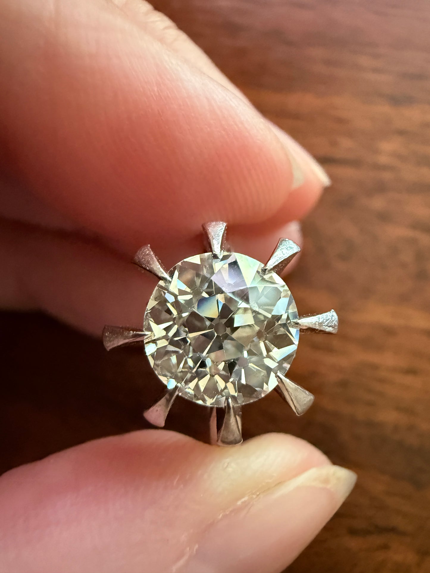 Unique Vintage 2.4 Carats Old Mine Cut DIAMOND Sunburst Ring Solitaire Engagement 18k White Gold & Platinum Architectural Claw Prongs ooak