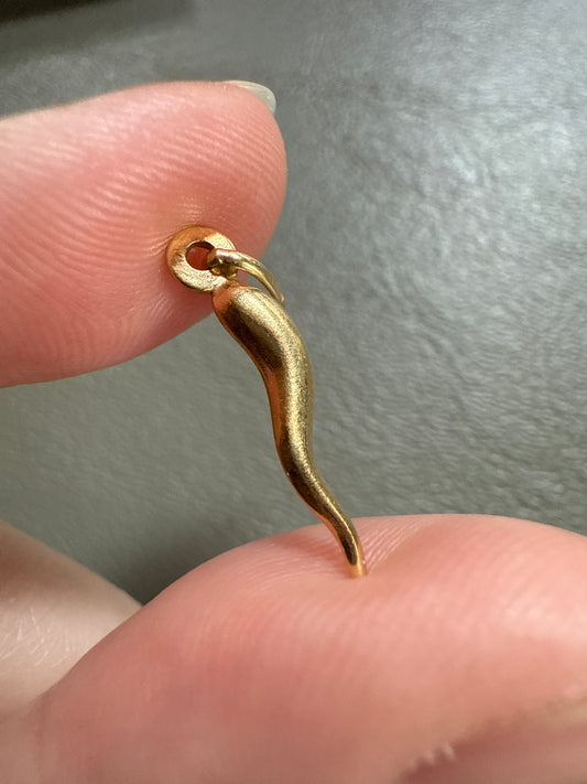 Vintage MEDIUM 14k Gold Horn Charm Cornicello Pendant 2 Available 3D Figural Amulet Charm Good Luck Dainty Miniature Rich Buttery Patina Evil Eye