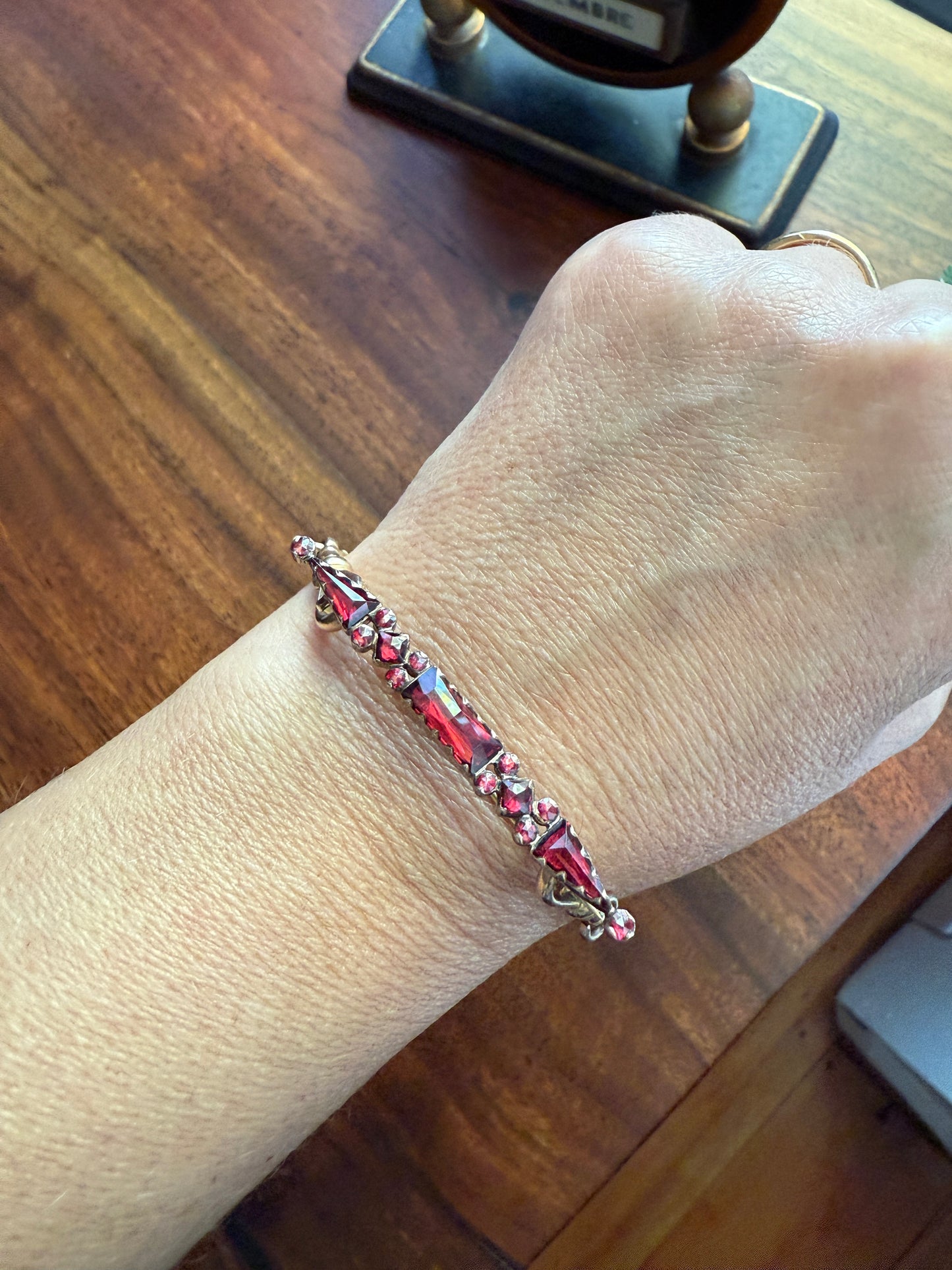 PERPIGNAN Garnet Purple Pink Bar Line Brooch for Pendant Conversion French Antique Victorian 18k Gold Extender Connector Triangle Cut