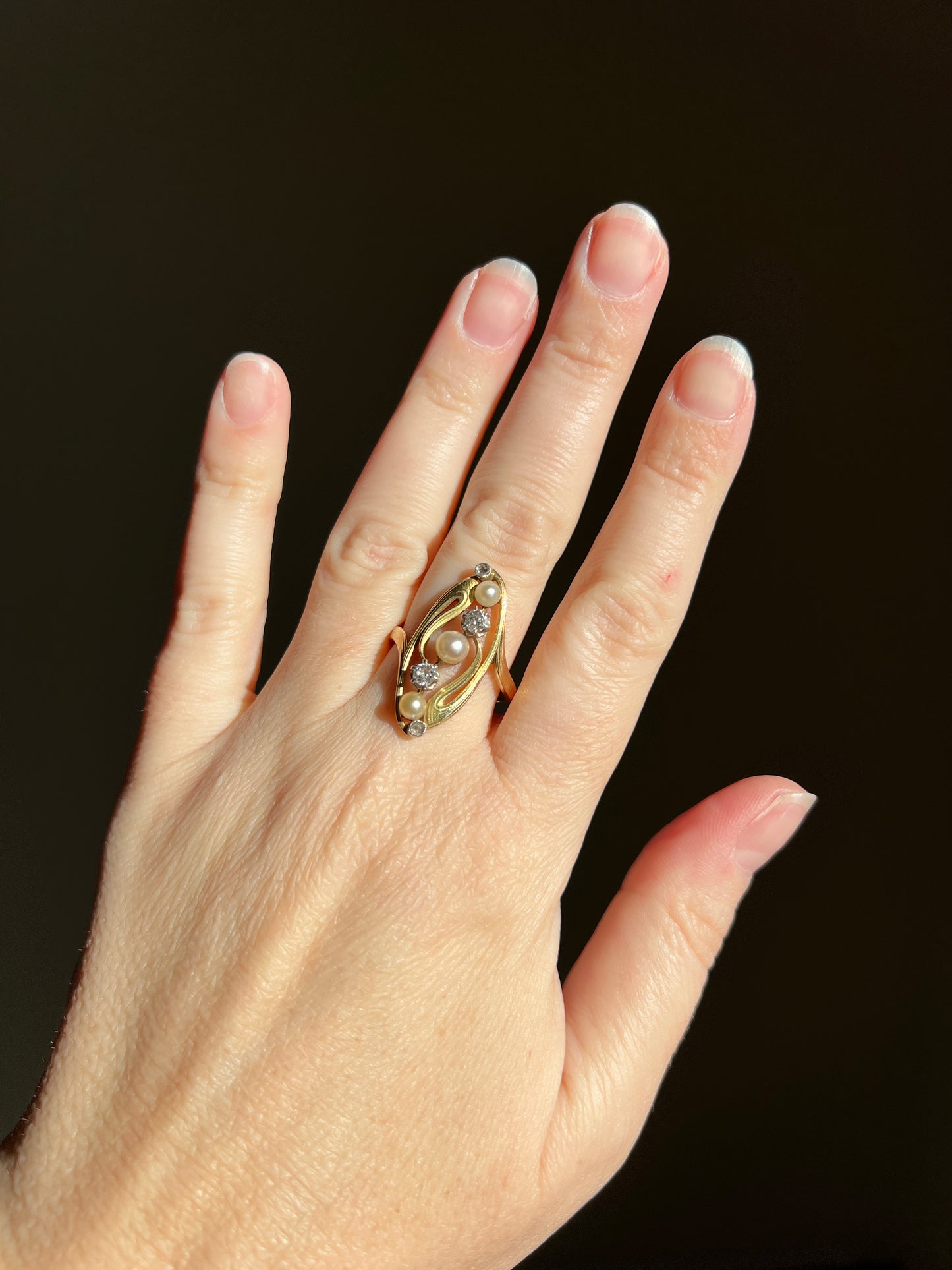 Delicious French Art NOUVEAU Antique Belle Epoque Rose Old Mine Cut DIAMOND Pearl SWIRL Whiplash 18k Gold Ring