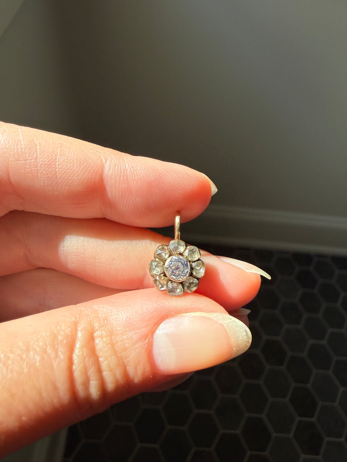 Daisy Cluster Pendant Old Mine Rose Cut DIAMOND Antique Victorian 18k Gold Pendant Necklace Bracelet Charm Floral