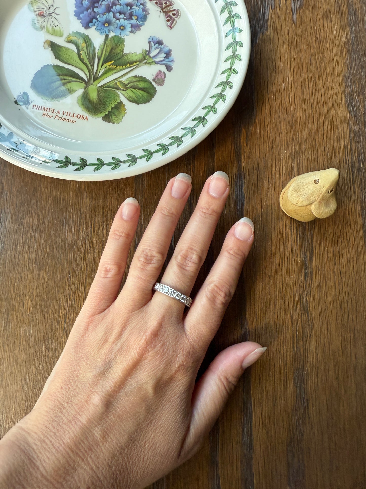 PLATINUM French Vintage 1.1 Carat DIAMOND Half Eternity Hoop Band 3.8mm Wide Engraved Eight Stone Ring Skinny Line Stacker Romantic Gift
