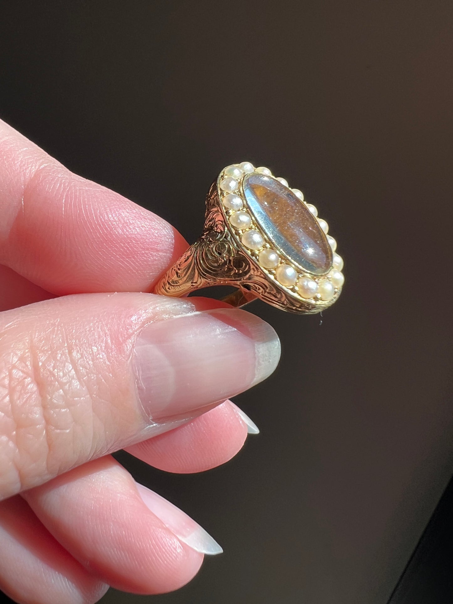 LOCKET Back Ring 18k Gold PEARL Halo Magnifying Lens Ornate 3D Hand Engraved OPENS Hinged Compartment Band Love Token Scrolled