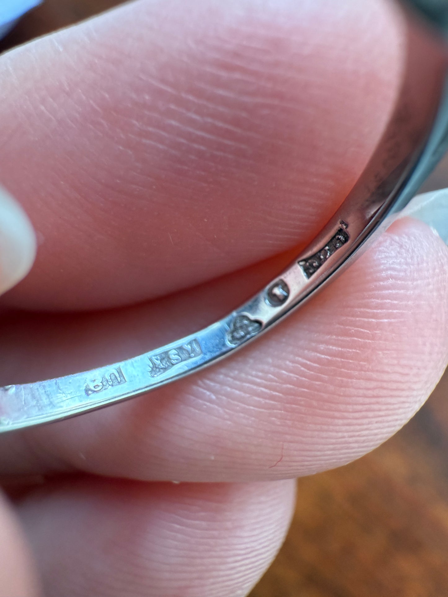 SPREADY Vintage 1.1 Carat Old Mine Cut DIAMOND Bezel Set Ring Art Deco Stacker Band 18k White Gold Solitaire Geometric Engagement