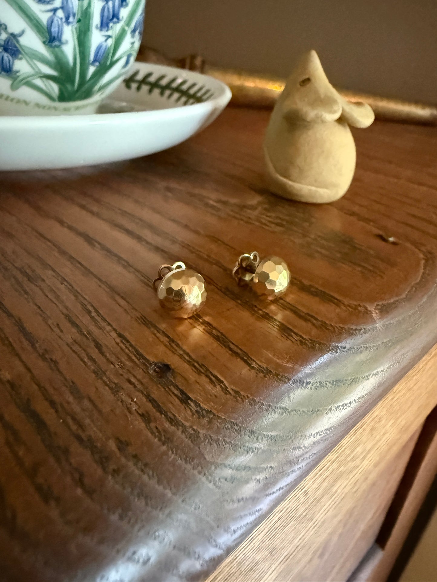 French Vintage - Antique Gold Faceted Bead 3D Button Studs Vintage 18k GOLD Solid EARRINGS Earstack Geodesic Dome Disco Ball Shimmer