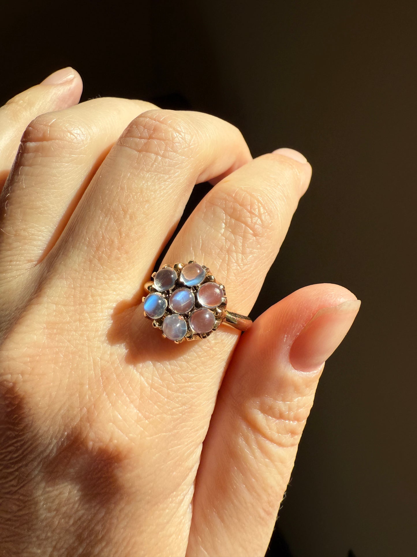 MOONSTONE Daisy Cluster Halo Ring Vintage to Art Deco Antique 14k Gold Seven Stone Blue Flash Chunky Glowing Orbs