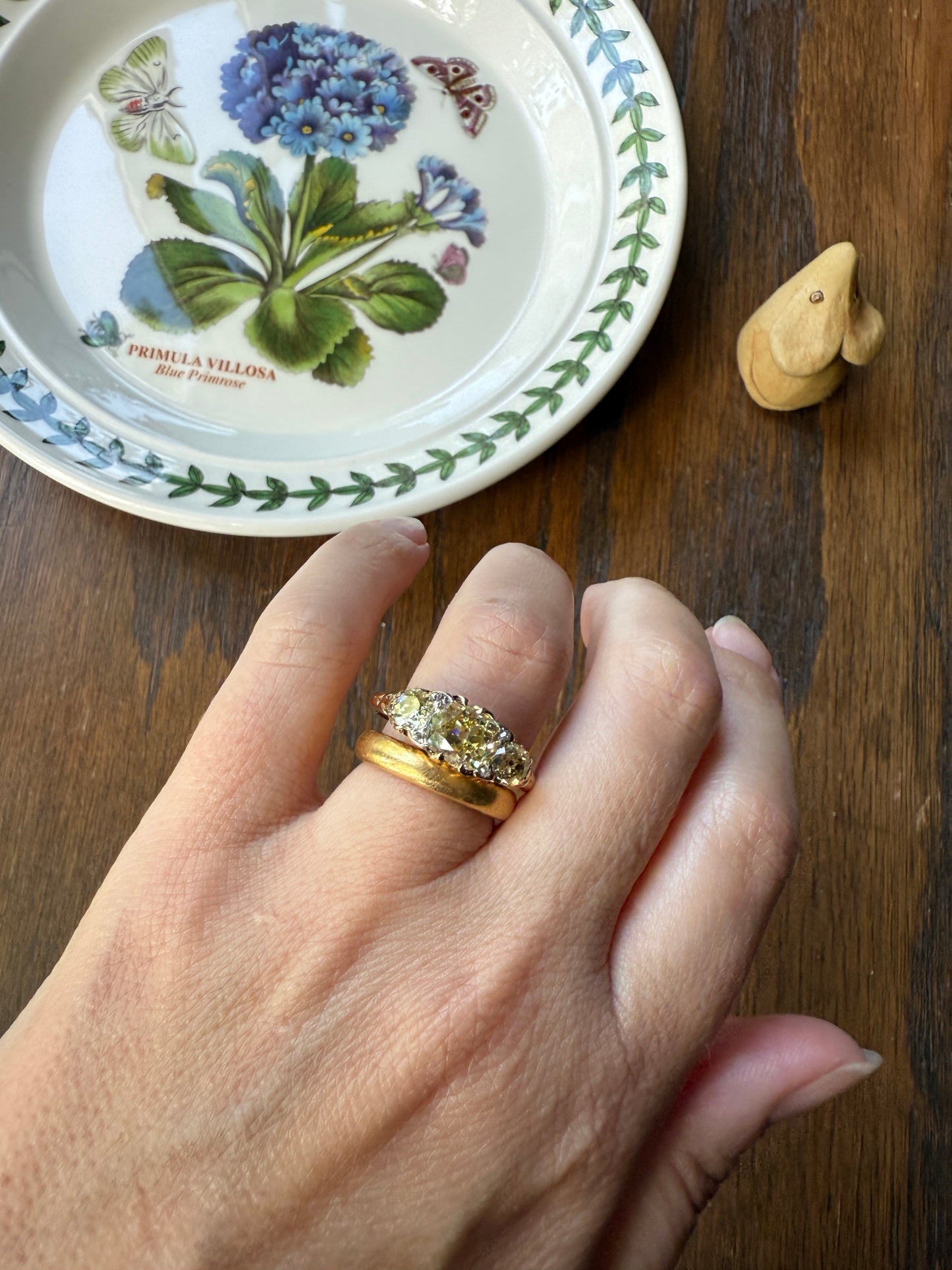 SPECIAL 3.1 Carat Antique FANCY YELLOW Old Mine Cut Diamond Three Stone Canary Ring Gemset Prong Spacers 18k Gold Rare Chunky Band