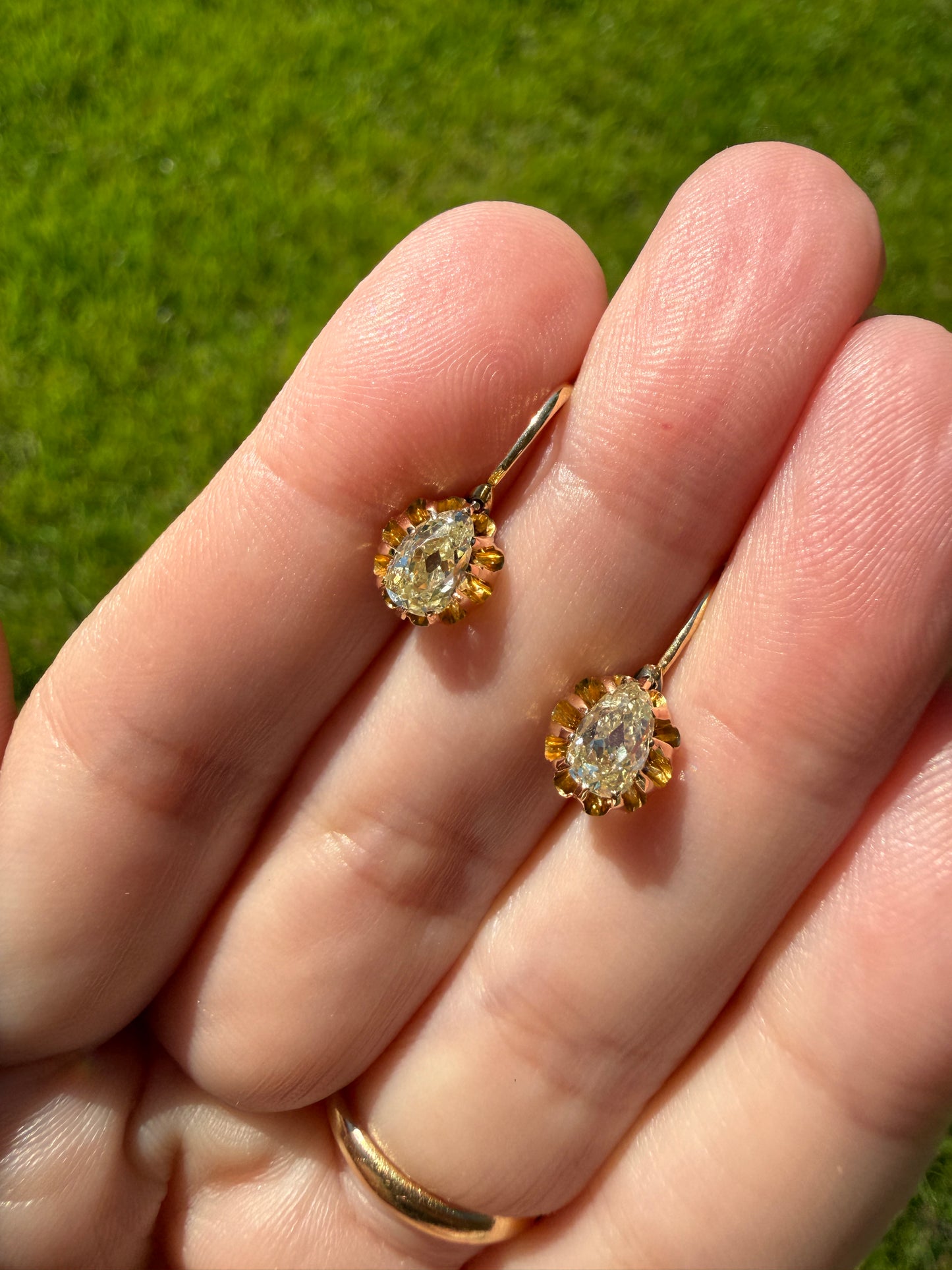 Rare PEAR Pale Yellow Old Mine Cut ANTIQUE One Carat Diamond Dormeuse Earrings 18k Gold Fixed Buttercup Setting Minimalist Sparkle Victorian
