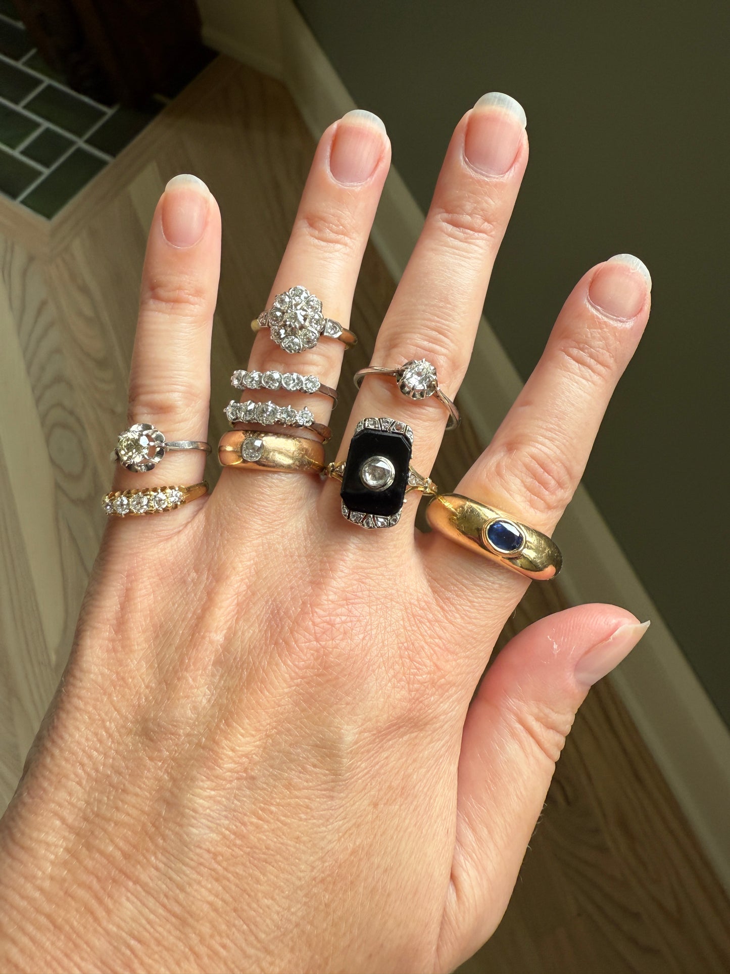 Vintage East West Natural SAPPHIRE Gypsy Ring 8.8g 18k Gold French Glowing Blue Wide Band Extra Chunky Domed Stacker Unisex Man Ring