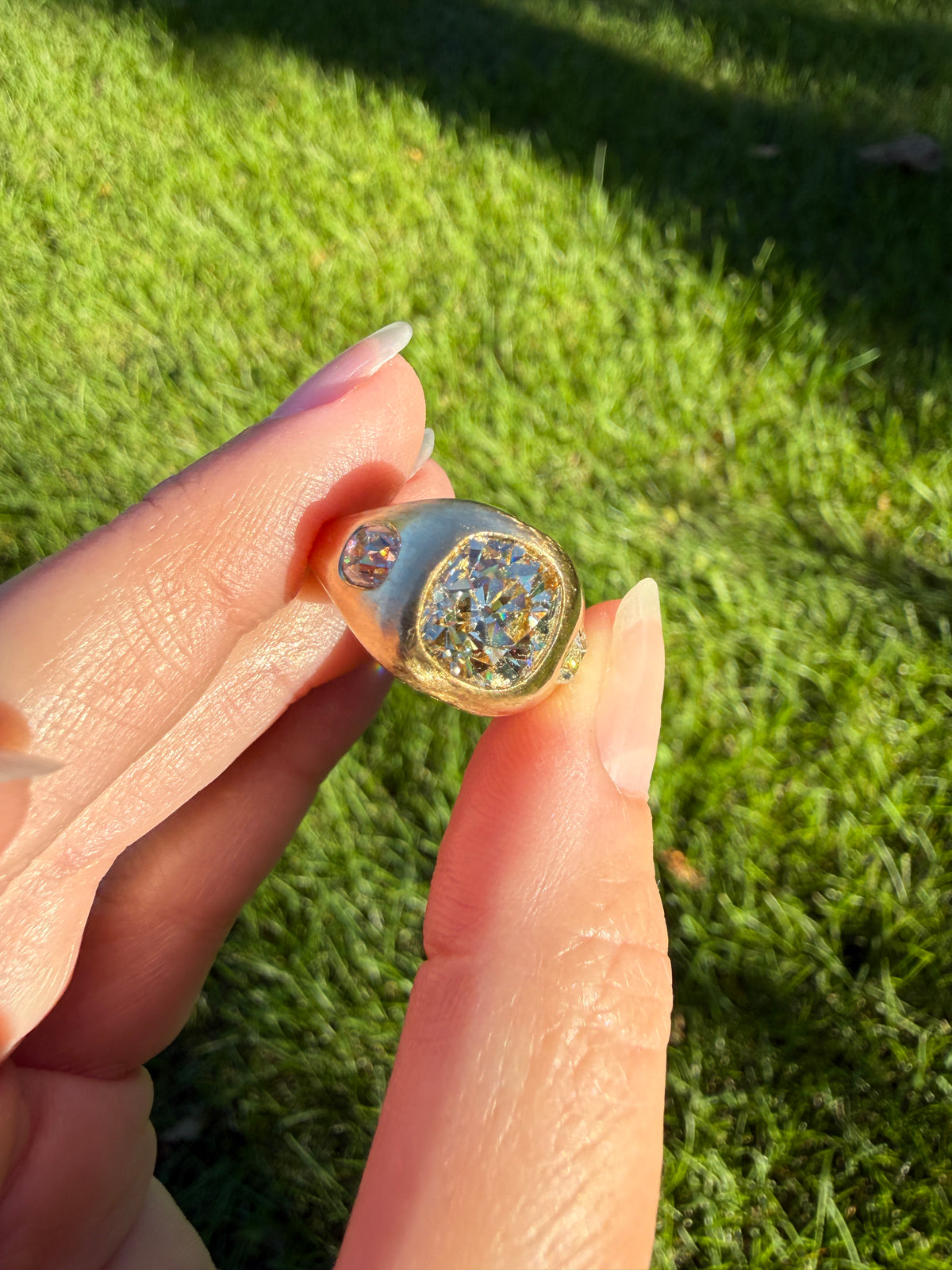 HEAVY 5.2 Carats Eye Clean Natural Antique Old Mine Cut Diamond Three Stone Gypsy Ring 14.5g 18k Gold Matte Band Stacker Man Unisex Chunky