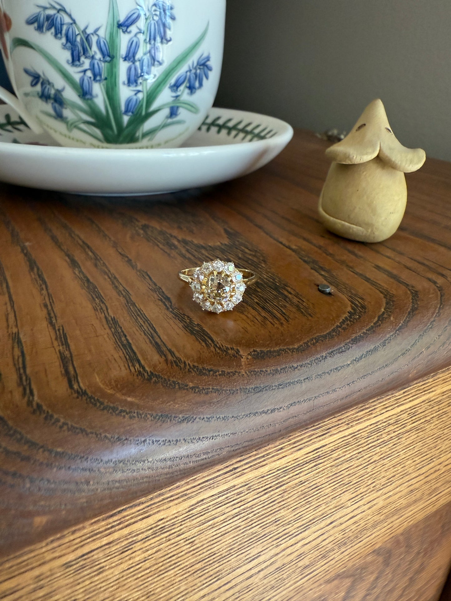 ANTIQUE Eye Clean 1.5 Carat Tdw Champagne Old Mine Cut Diamond Colorless OMC Halo Cluster Ring Victorian Two Tone 1.5Ctw Light Yellow Brown