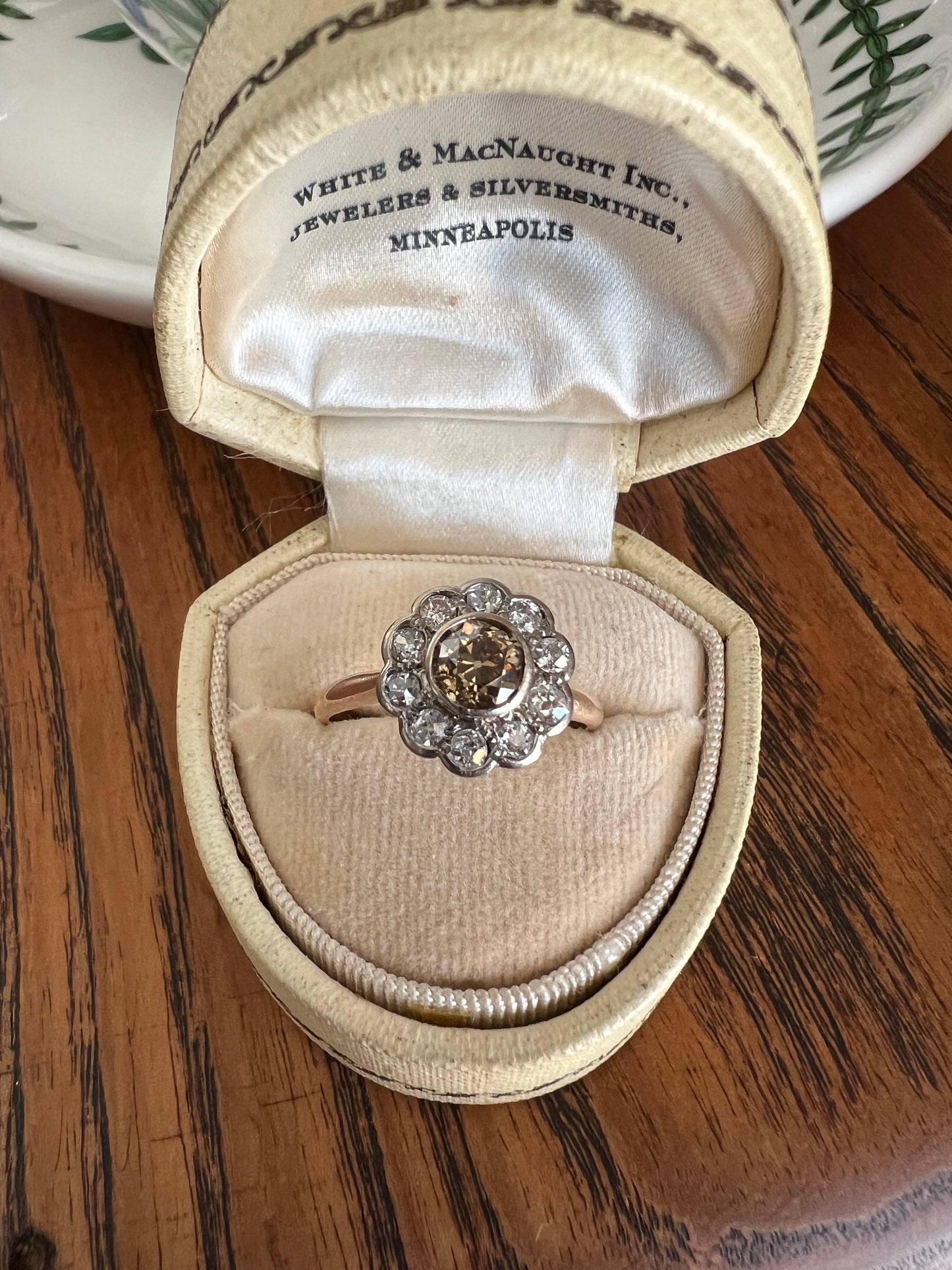 Wonderful Antique 1.1 Carat Tdw Fancy Light BROWN & White Old Mine Cut DIAMOND Halo Cluster Ring 14k Gold Champagne Daisy