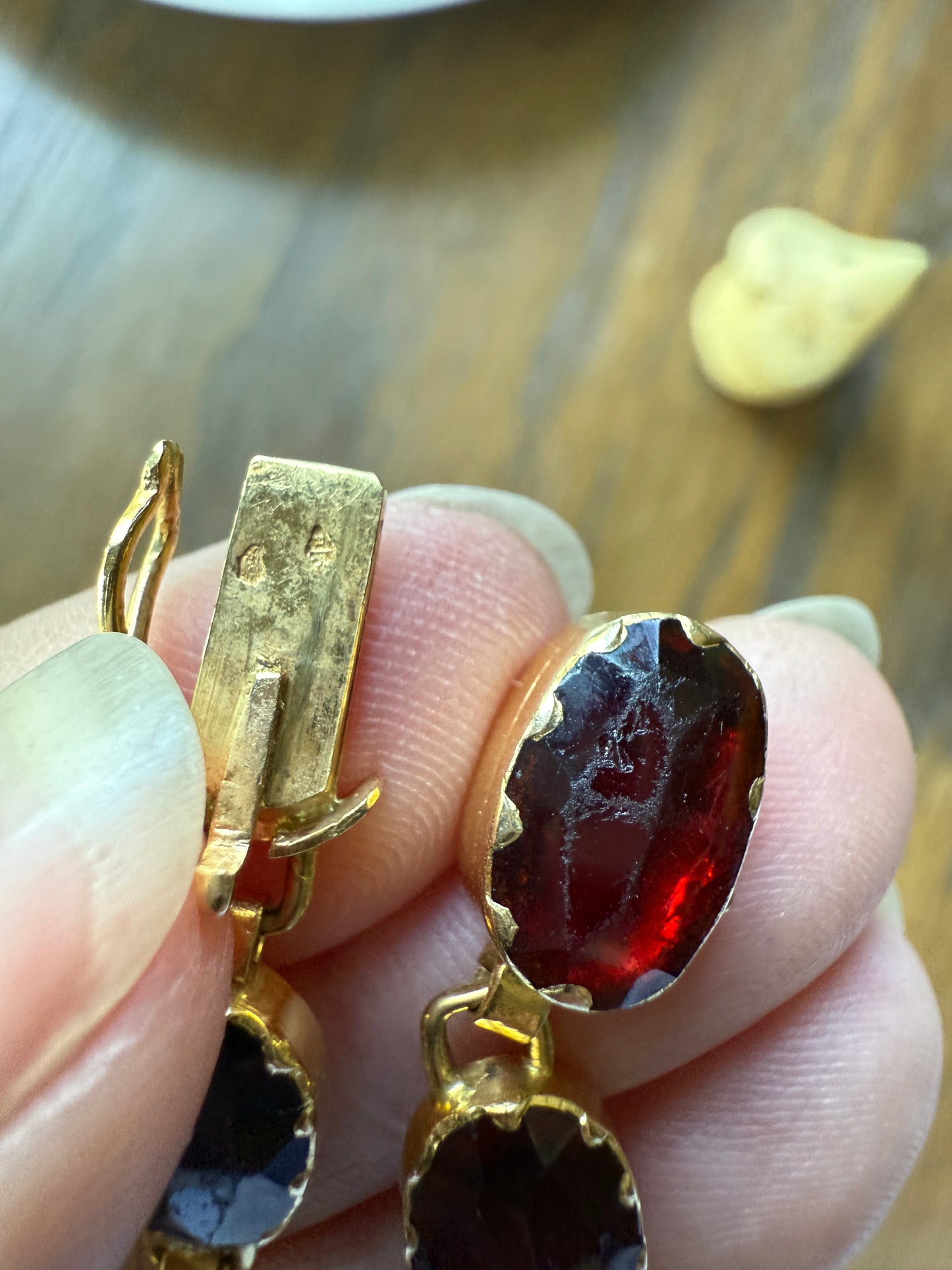 Vintage French Perpignan GARNET Riviere Eternity Bracelet 18k Gold Large Oval Bezel Set Rose Cut Closed Back Glowing Crimson Red Riviera