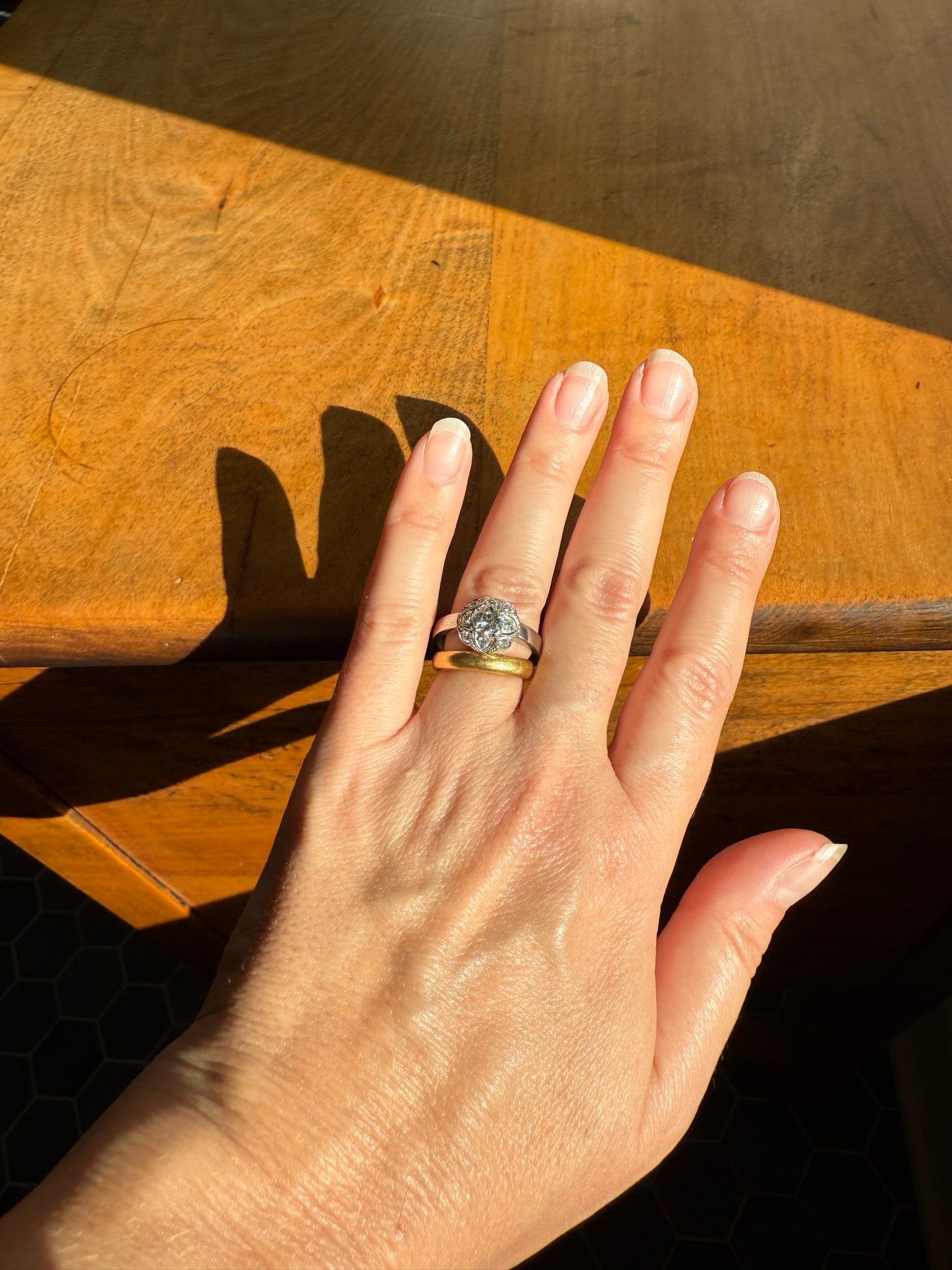 Vintage 1 Carat Tdw Antique Old European Cut Diamonds 18k White Gold Ring Scandinavian Domed Ornate Cluster Ring Art Deco Edwardian Style