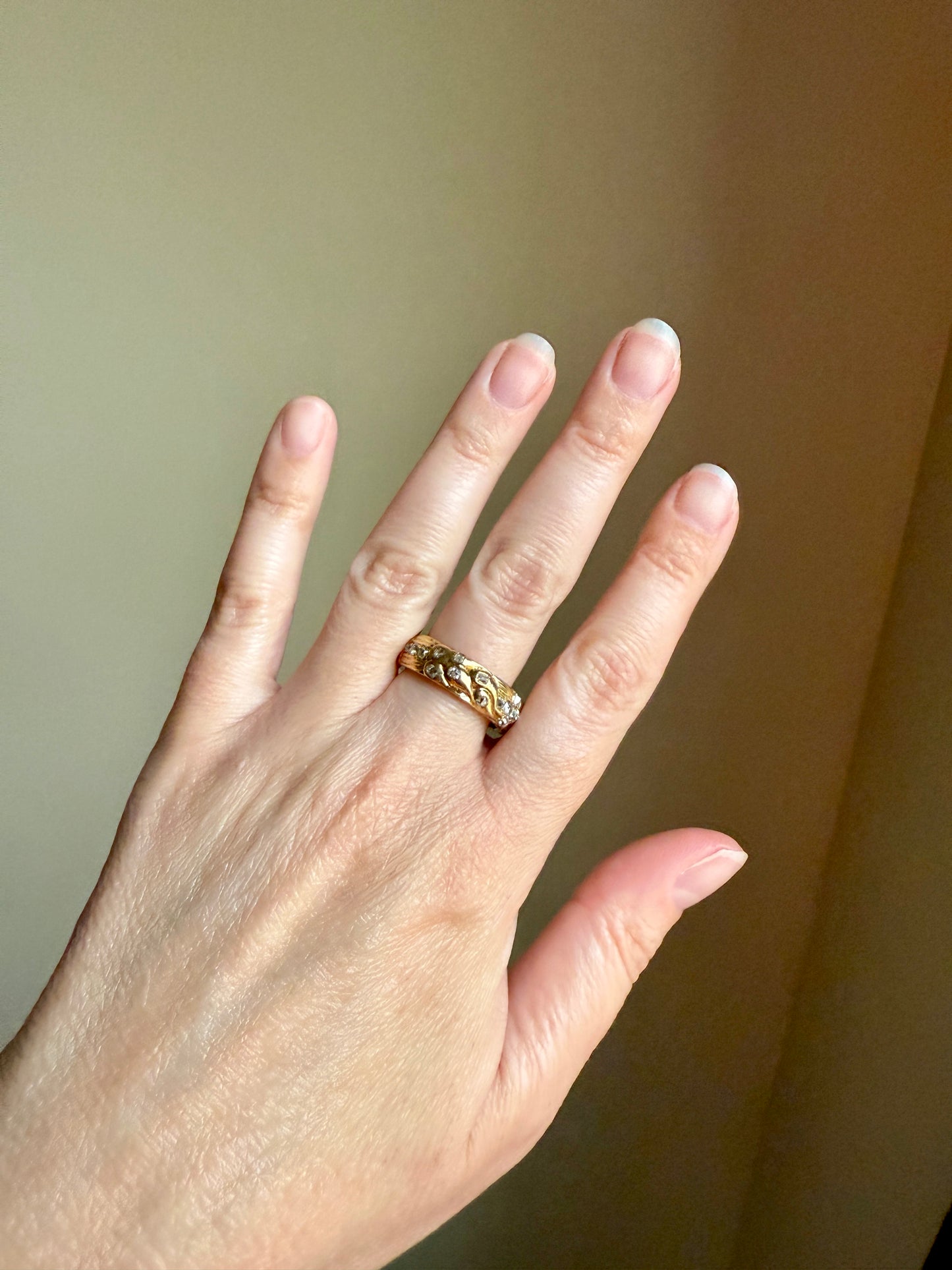 HEAVY One of a Kind Chunky Elongated 1.5ctw Old Mine Cut DIAMOND Encrusted Eternity Band French c1939 Ring 9.6g 18k Gold Anniversary? Dated
