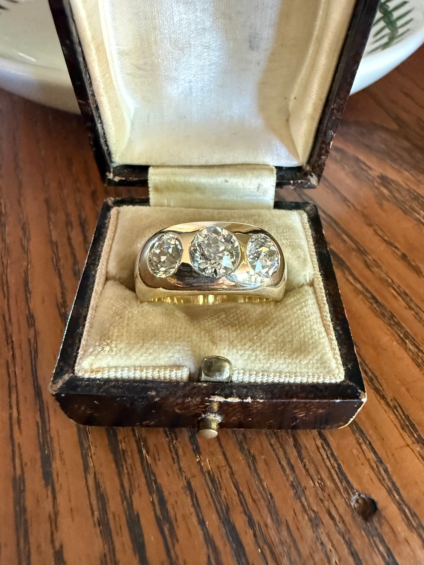HEAVY Antique 2.4 Carats Natural Old Mine Cut Diamond Three Stone Gypsy Band 10.1g 14k Gold Stacker Ring Man Unisex Chunky